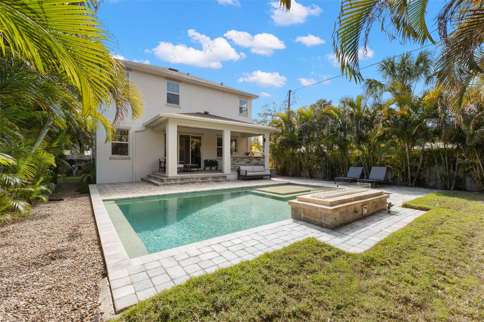 Image 31 of 57 For 8027 27th Avenue N