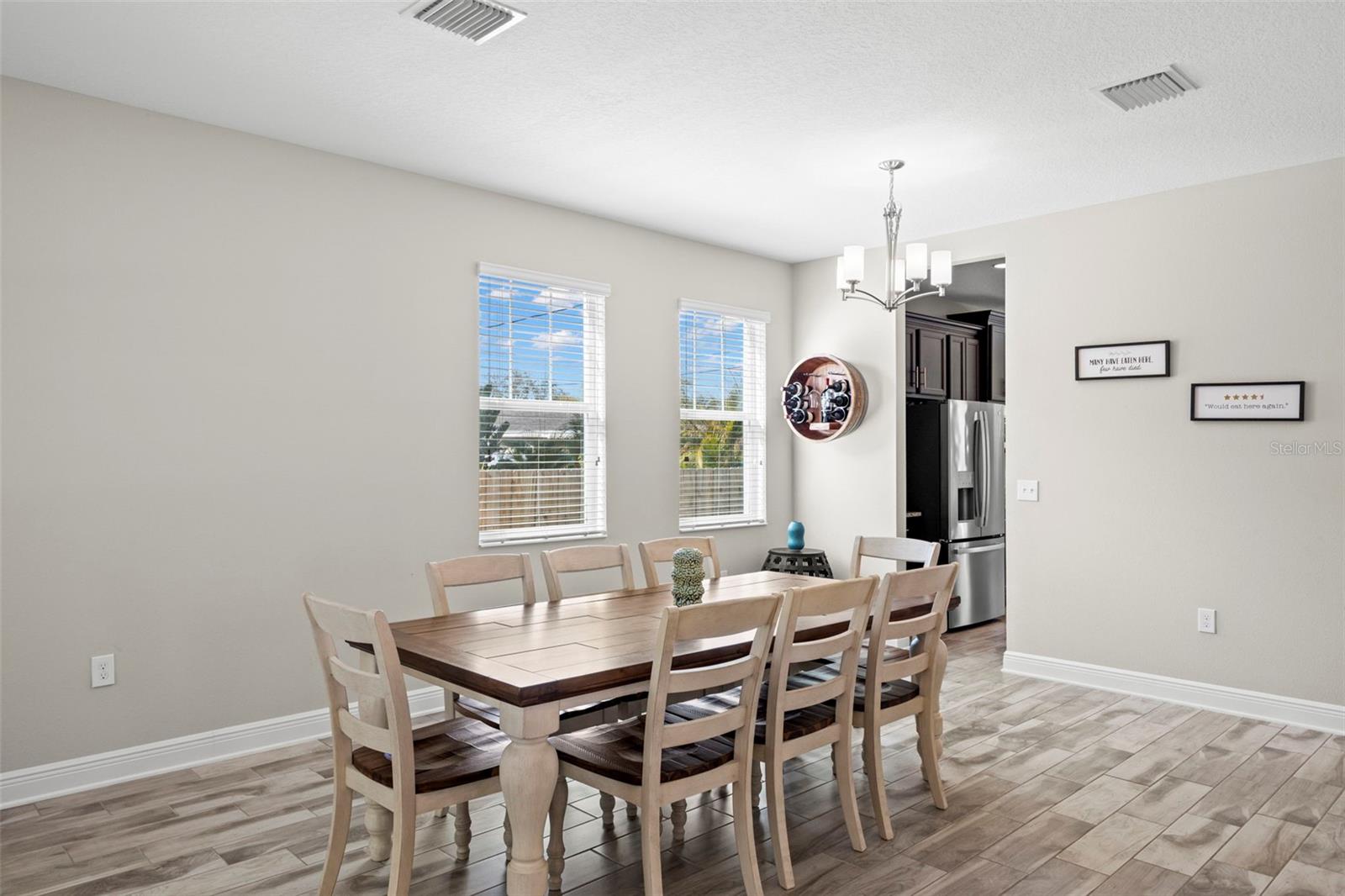 Image 7 of 57 For 8027 27th Avenue N