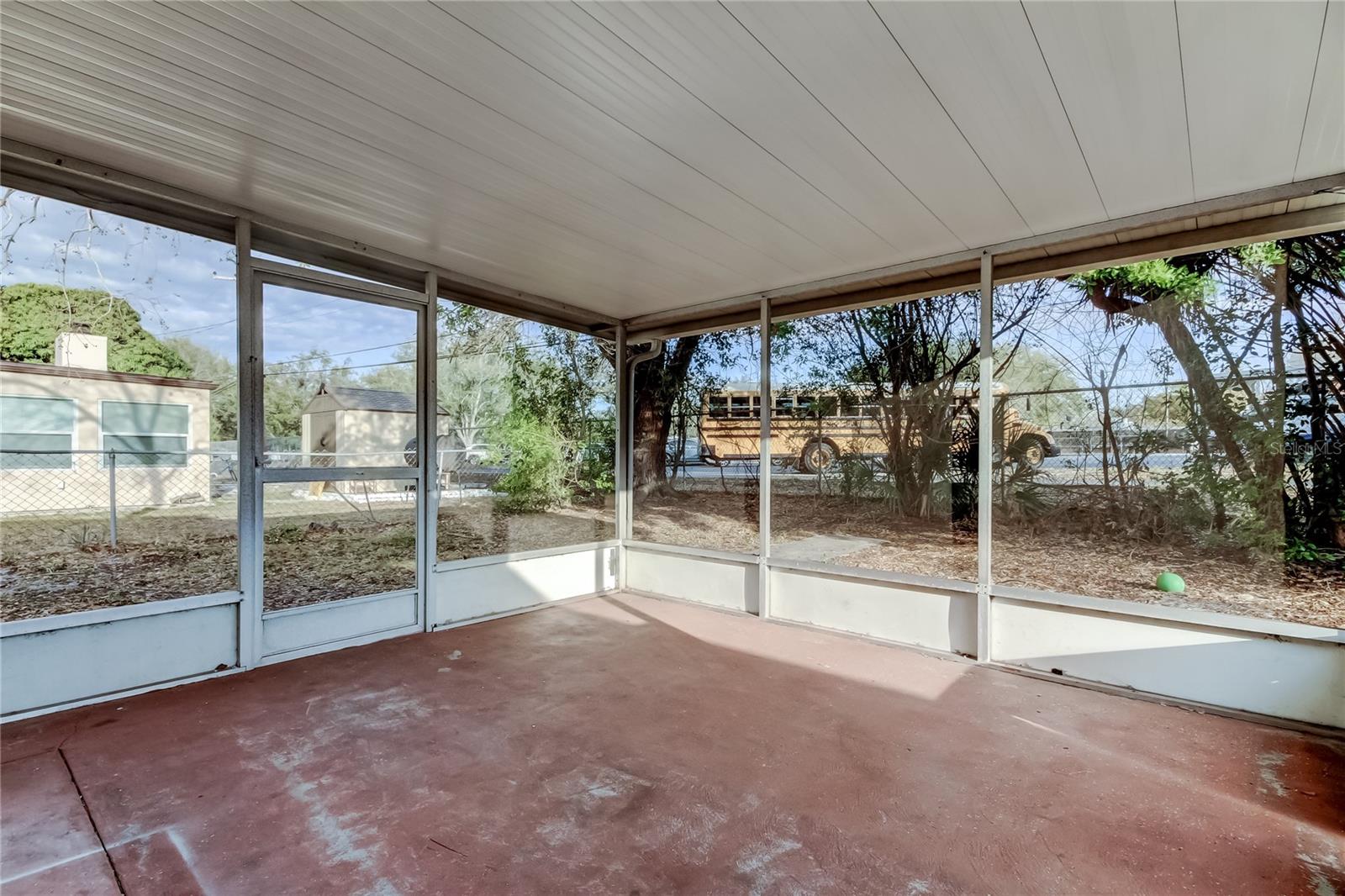 Listing photo id 21 for 1430 Fairmont Street