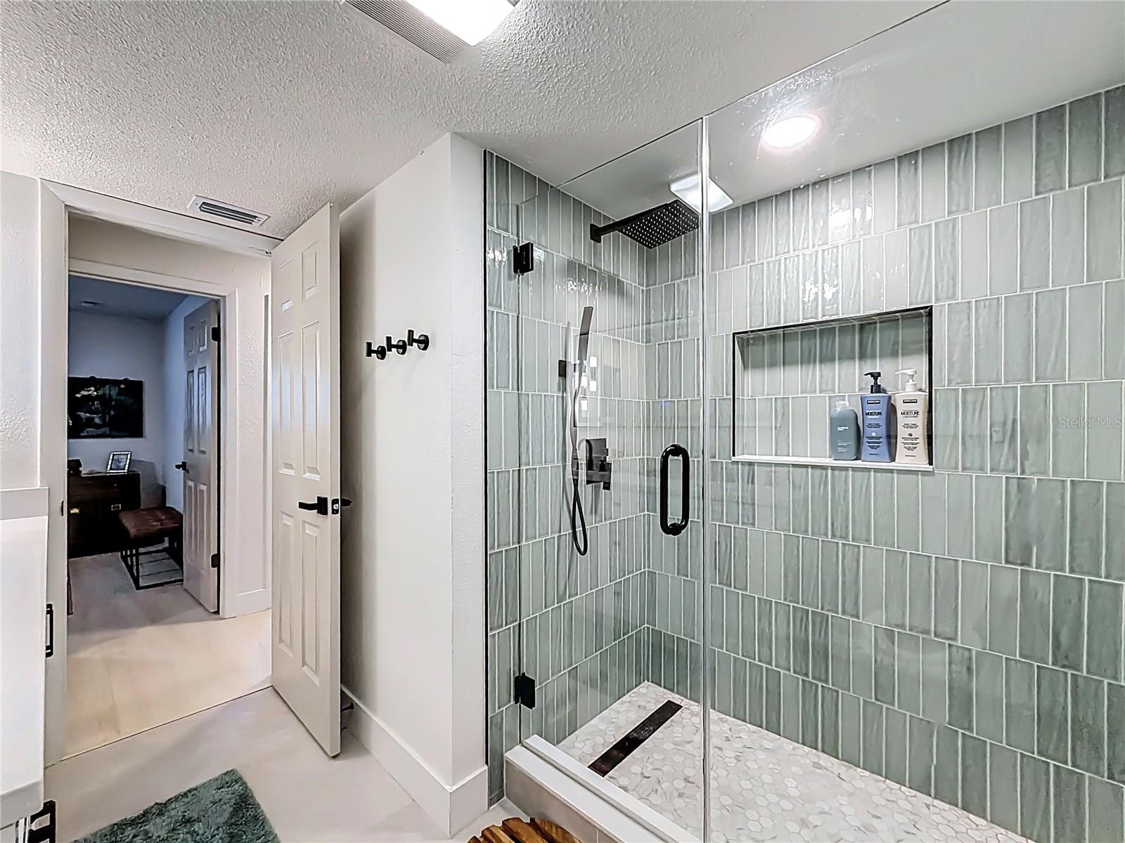 Image 31 of 39 For 2029 Spanish Pines Drive