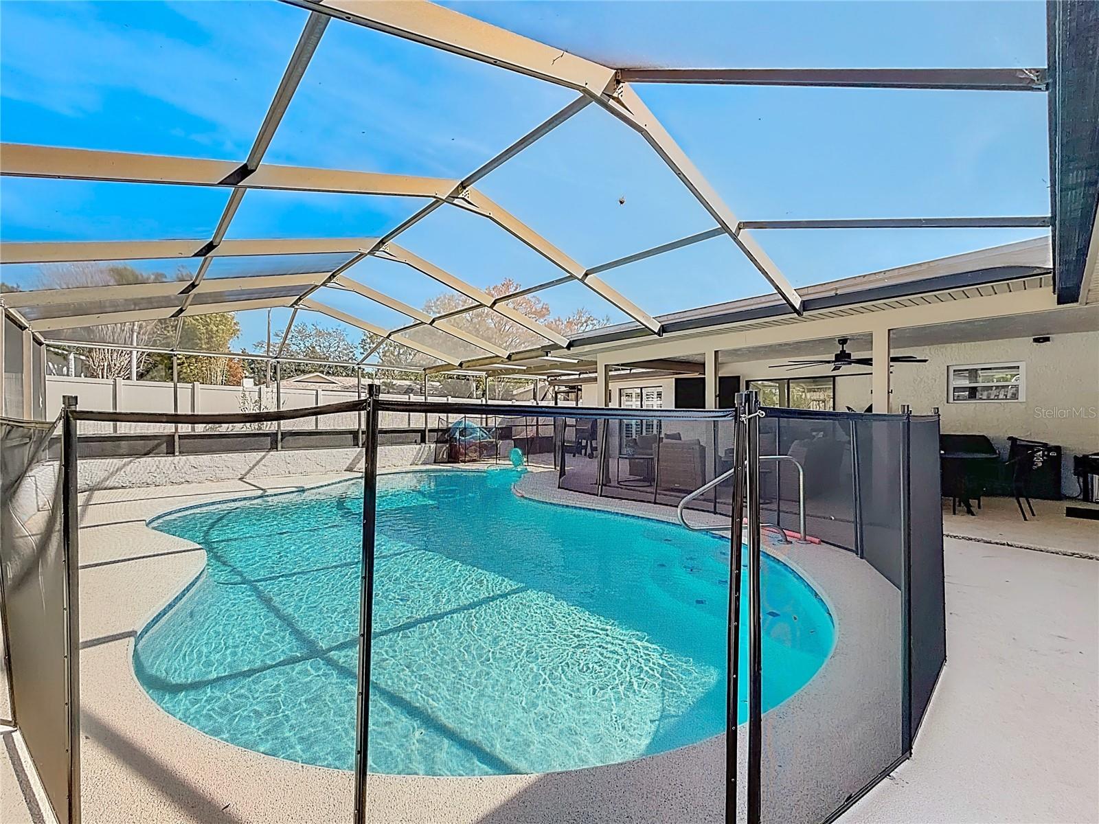 Image 35 of 39 For 2029 Spanish Pines Drive