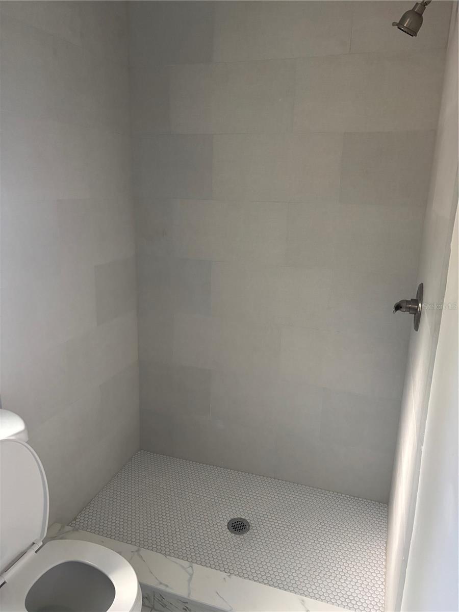 Image 19 of 27 For 1705 44th Street S