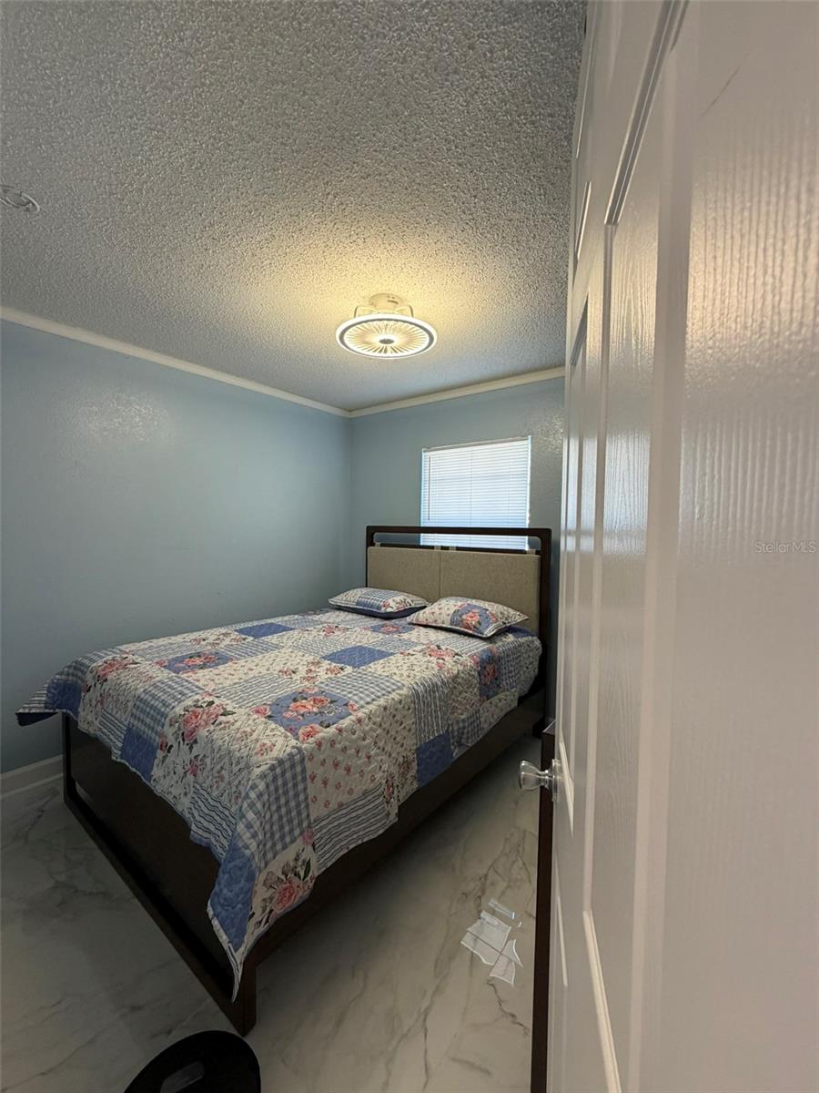 Image 15 of 43 For 911 Maydell Drive