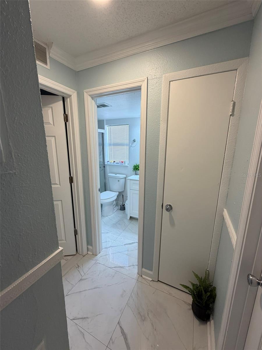 Image 21 of 43 For 911 Maydell Drive