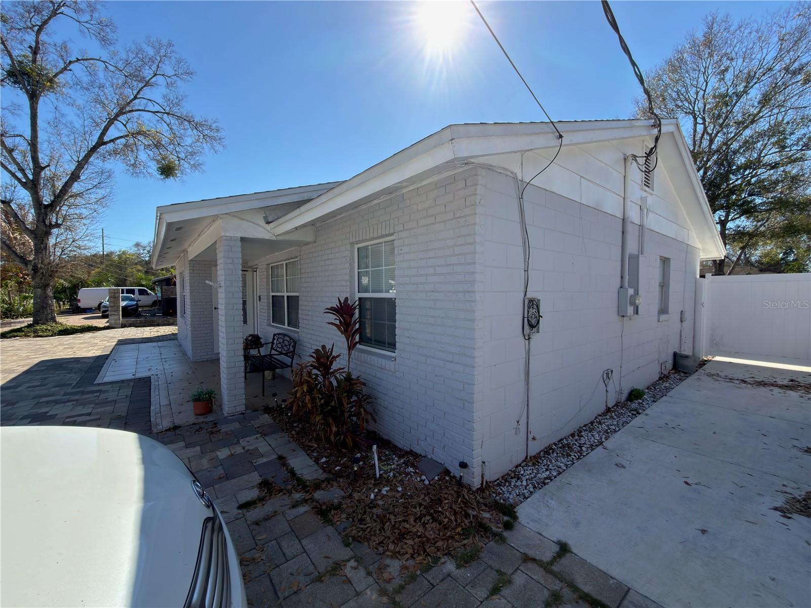 Image 3 of 43 For 911 Maydell Drive