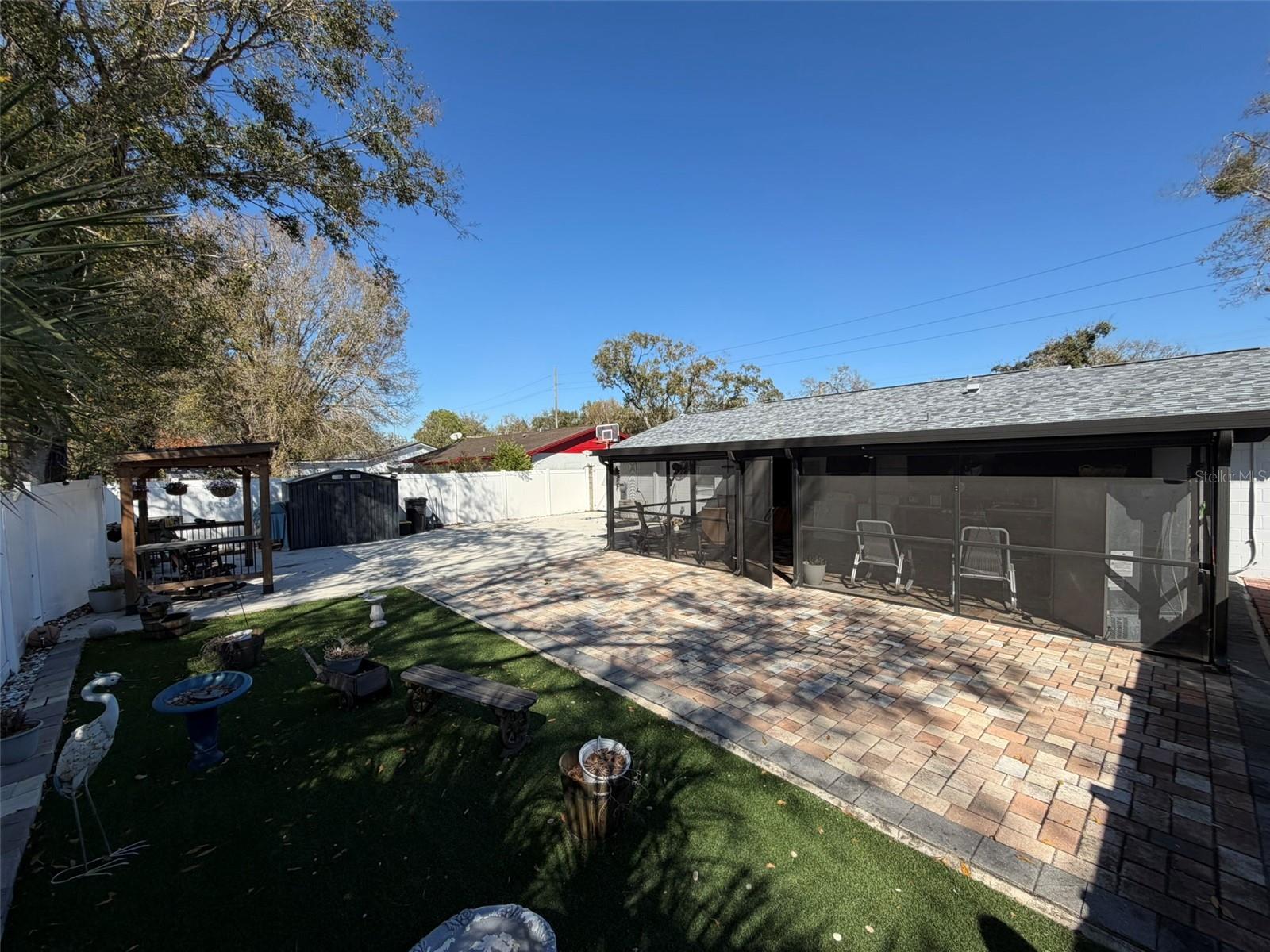 Image 39 of 43 For 911 Maydell Drive