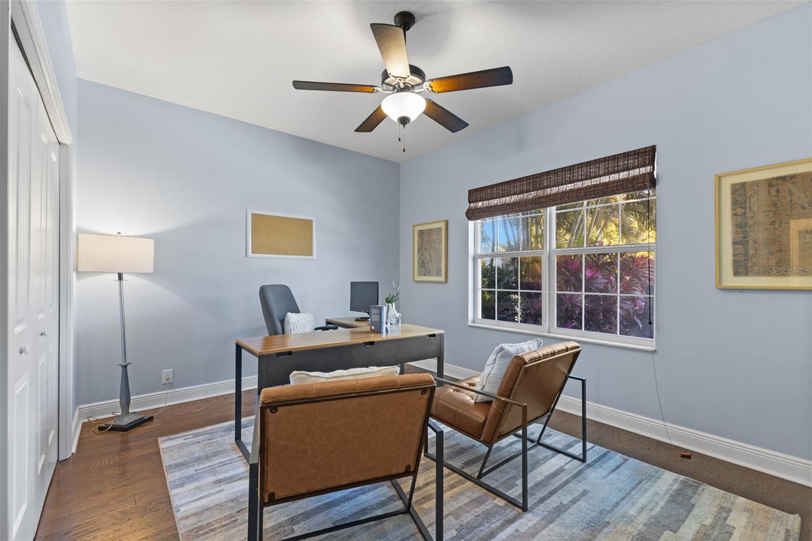 Listing photo id 31 for 10274 Blossom Trail