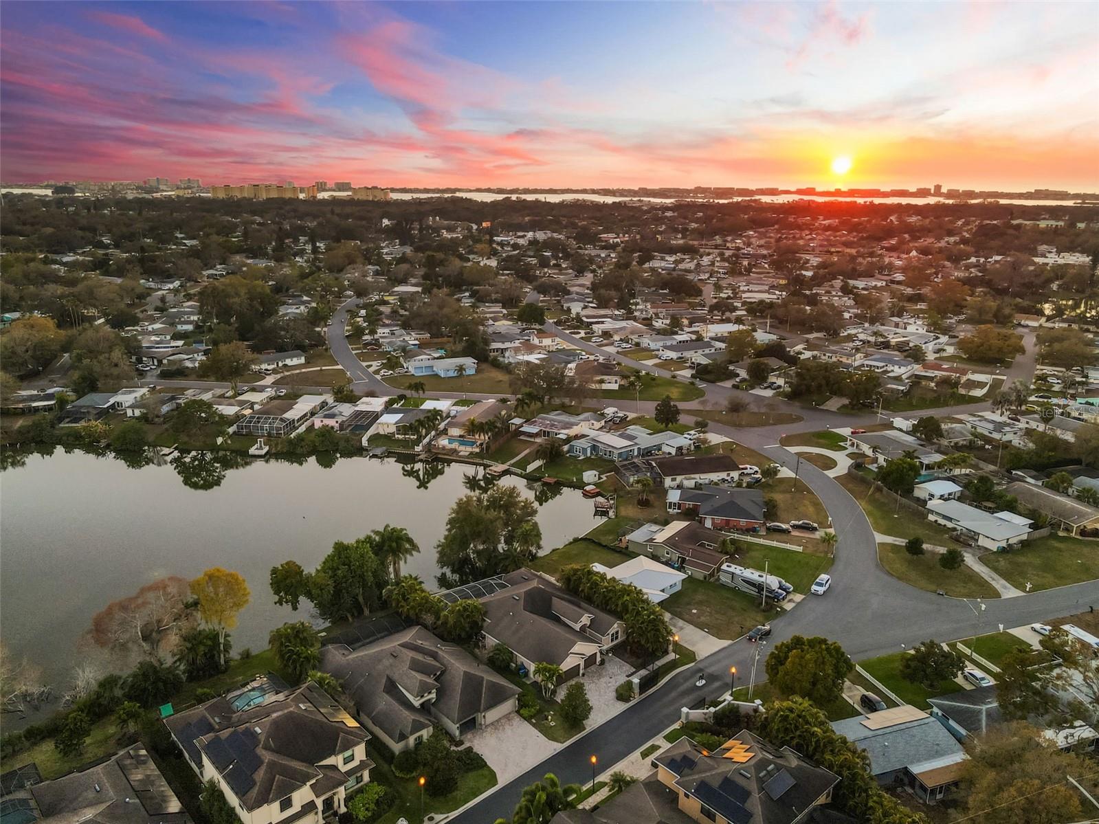 Listing photo id 56 for 10274 Blossom Trail