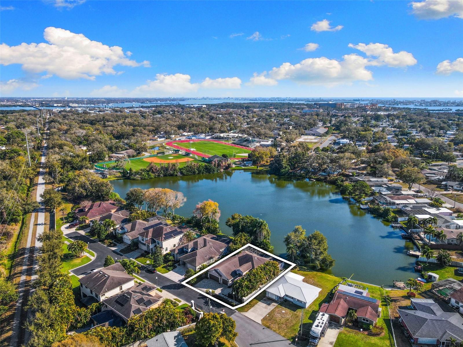 Listing photo id 64 for 10274 Blossom Trail