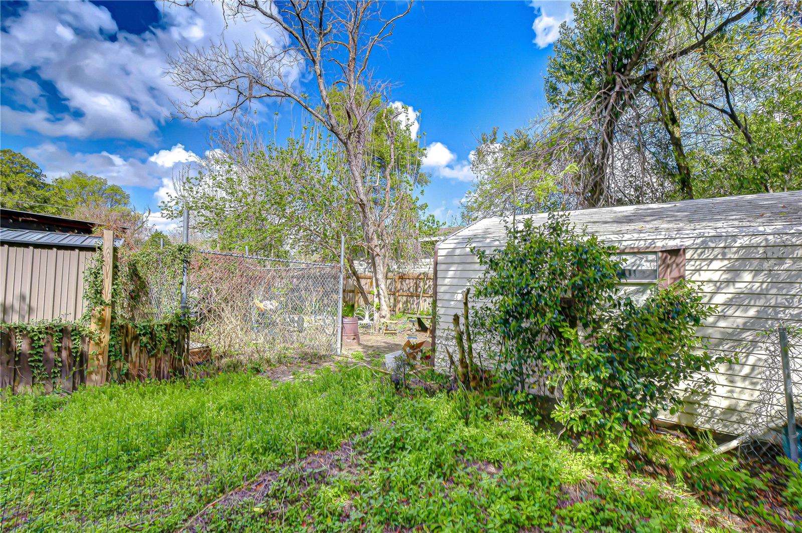 Image 7 of 15 For 8426 Kricket Lane