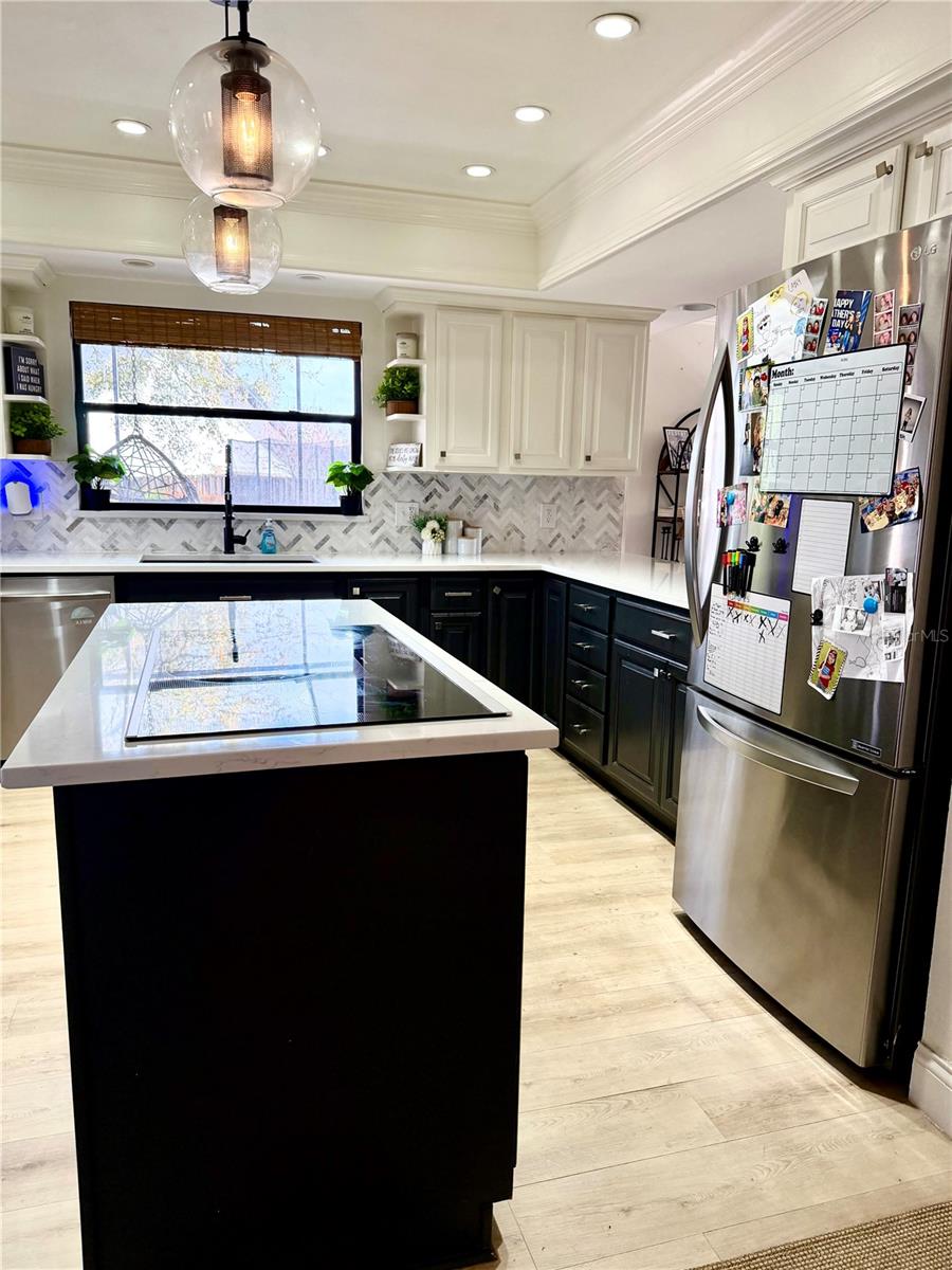 Image 13 of 36 For 6037 Cricket Drive