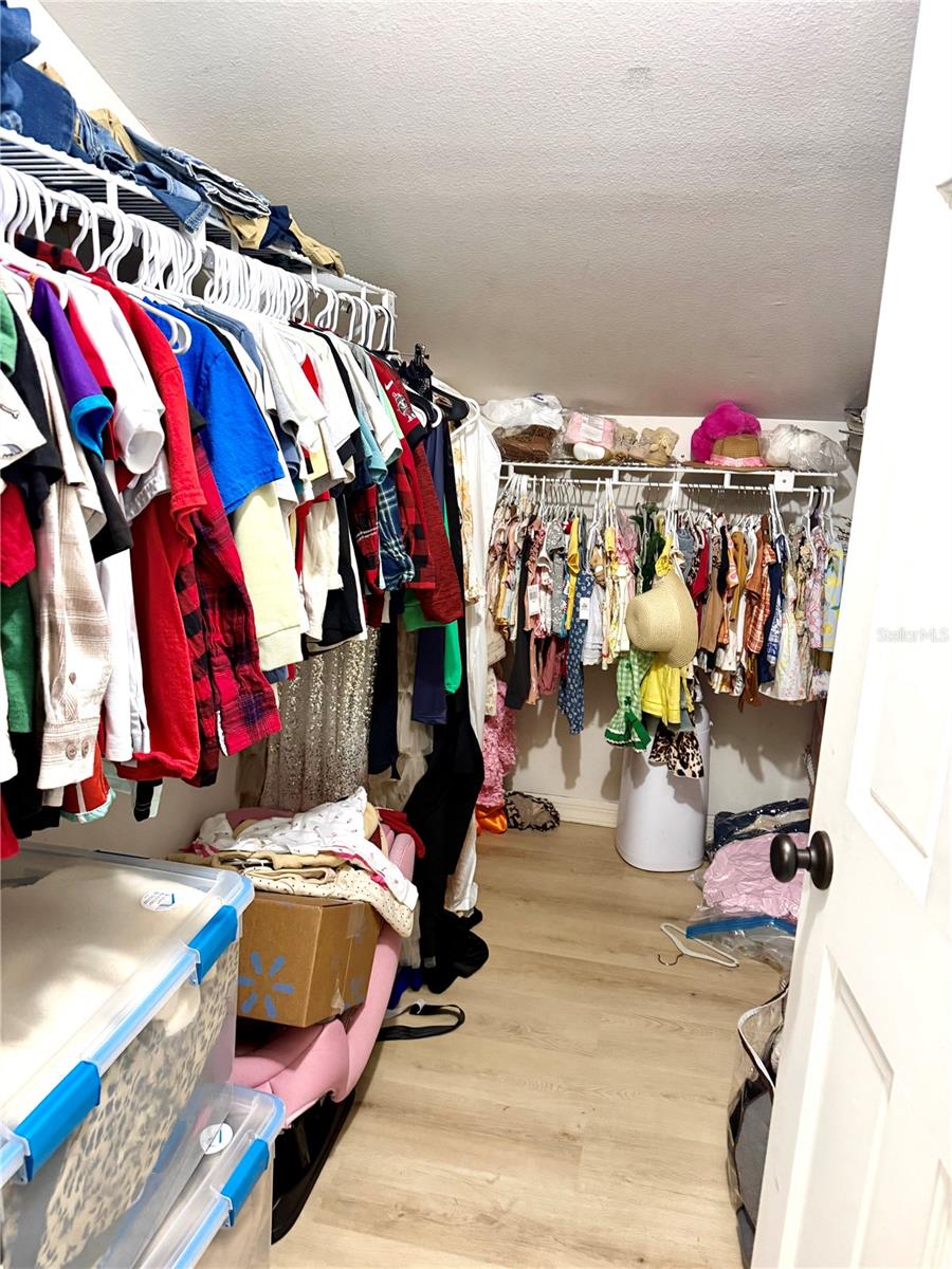 Image 27 of 36 For 6037 Cricket Drive