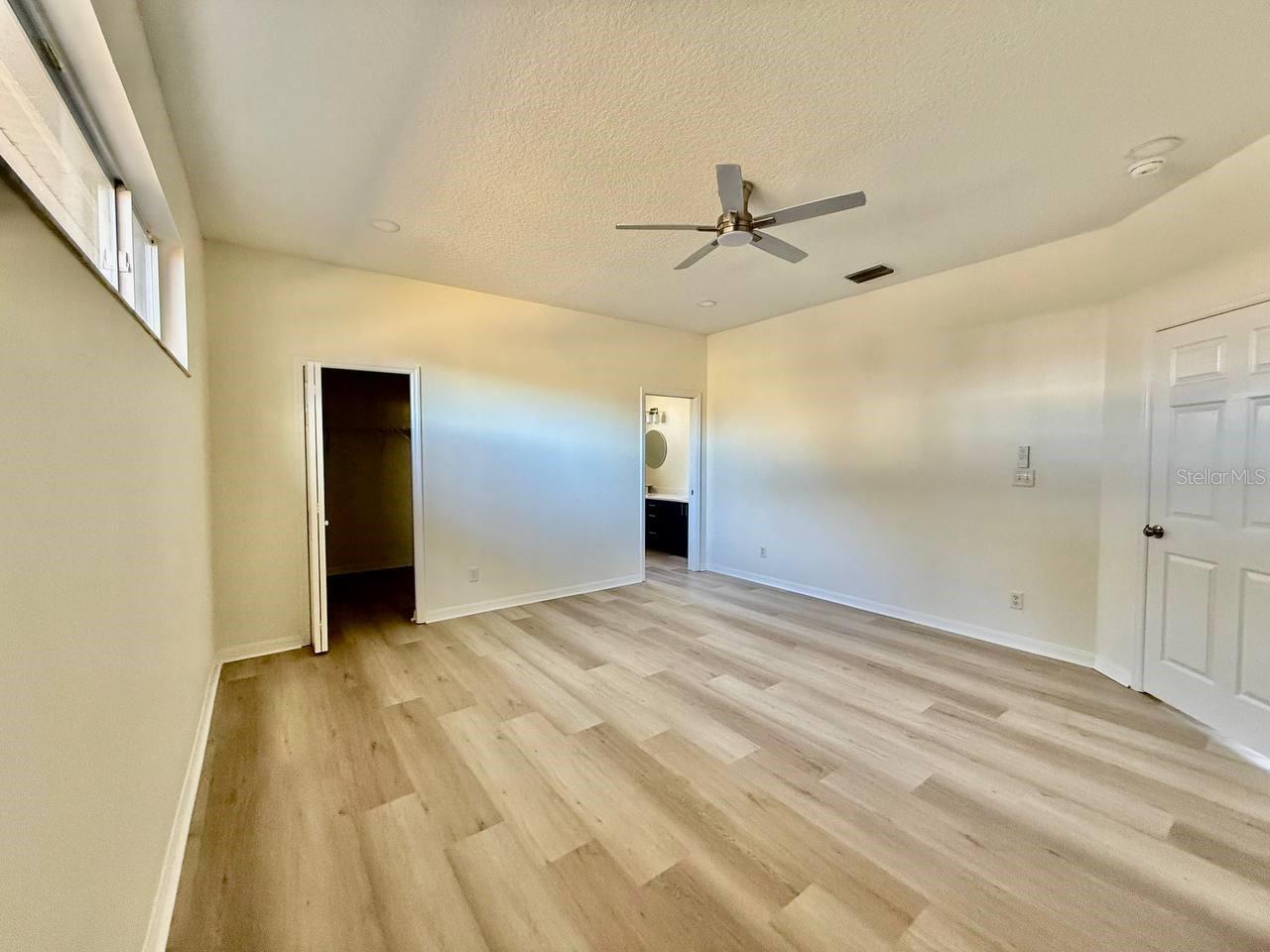 Image 16 of 31 For 8530 Alexandra Arbor Lane