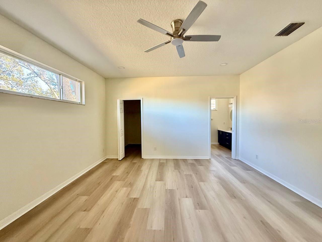 Image 17 of 31 For 8530 Alexandra Arbor Lane