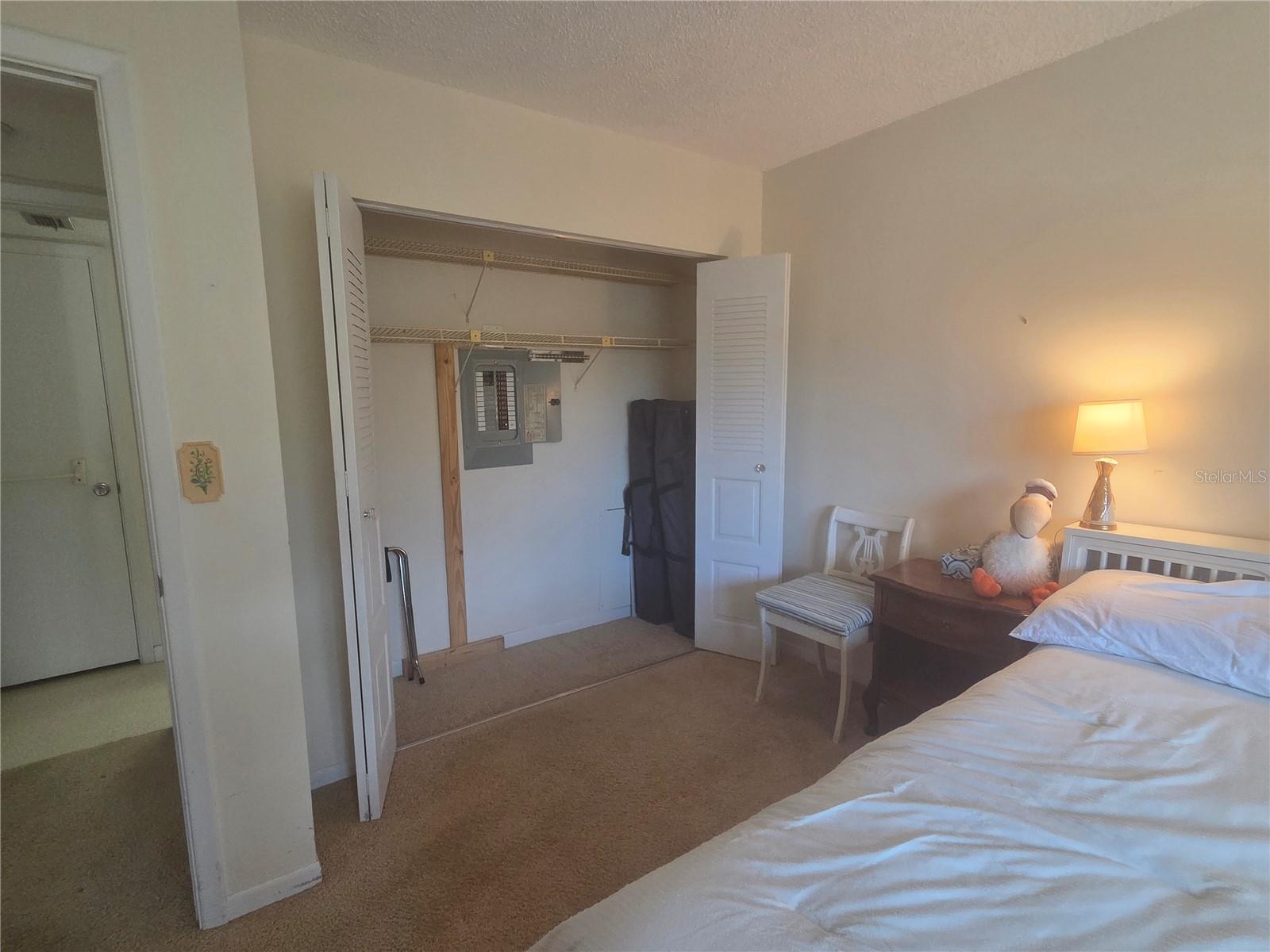 Image 15 of 41 For 960 Virginia Street 207