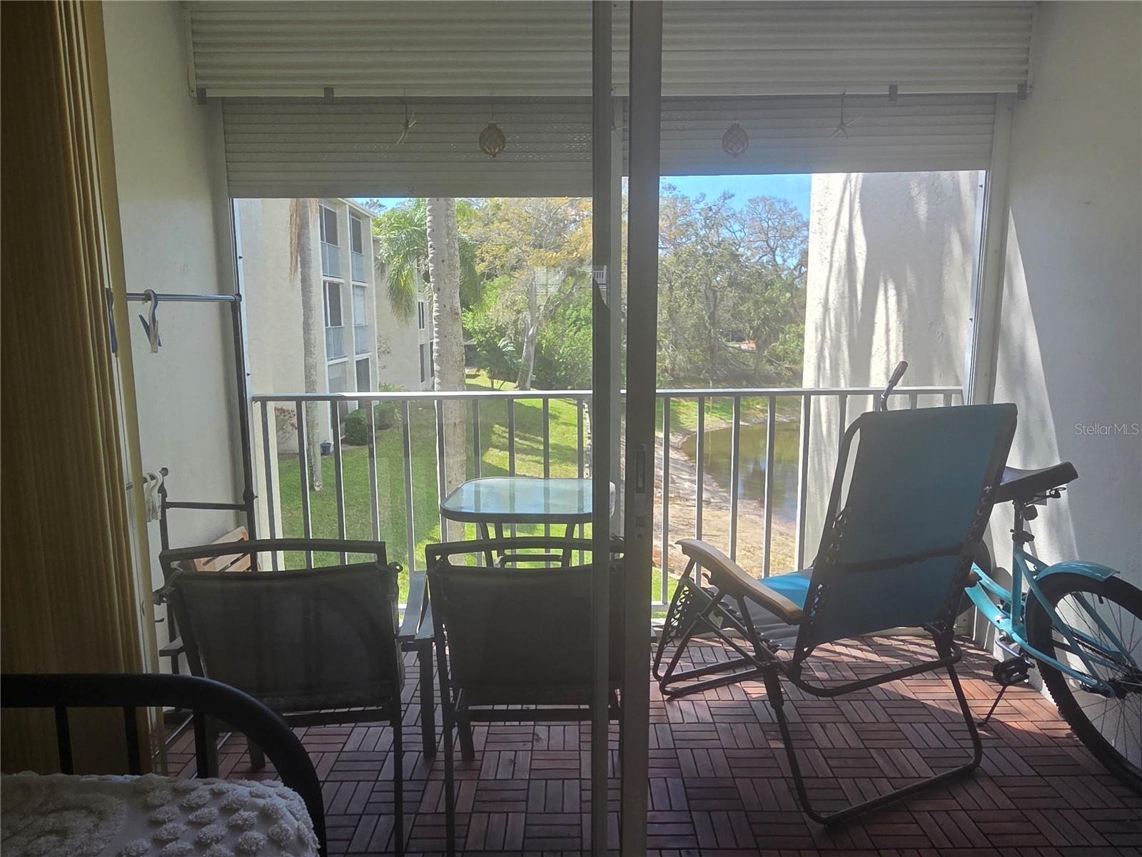 Image 7 of 41 For 960 Virginia Street 207