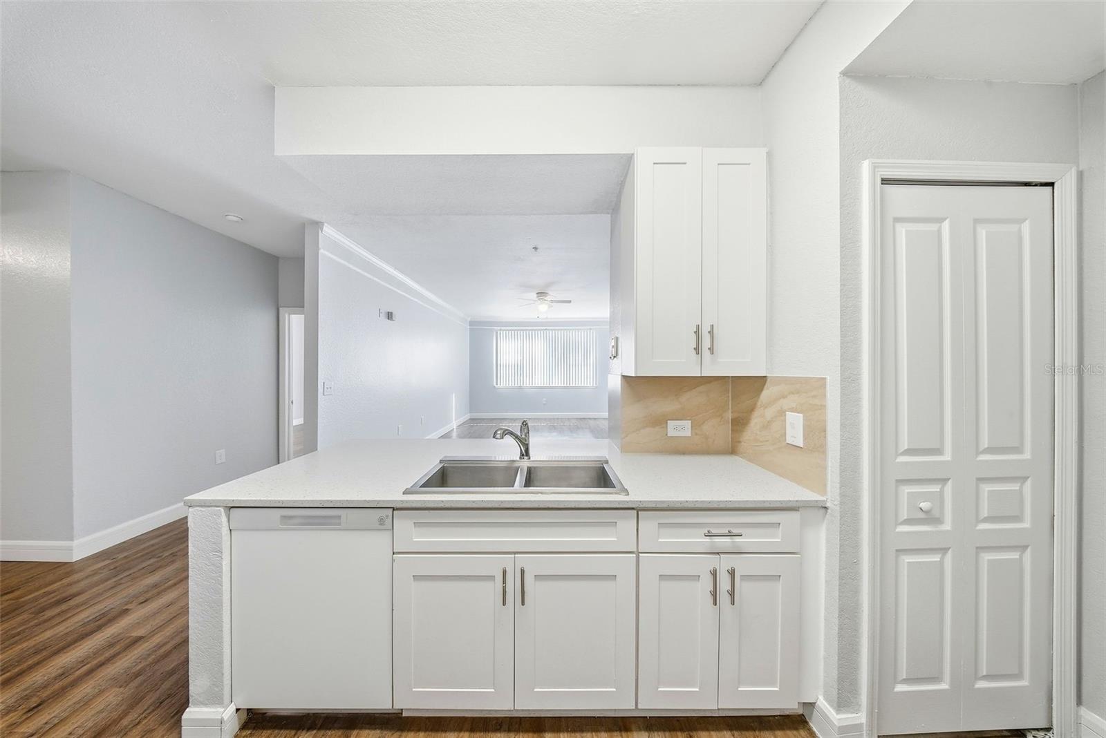 Image 13 of 37 For 17114 Carrington Park Drive 201