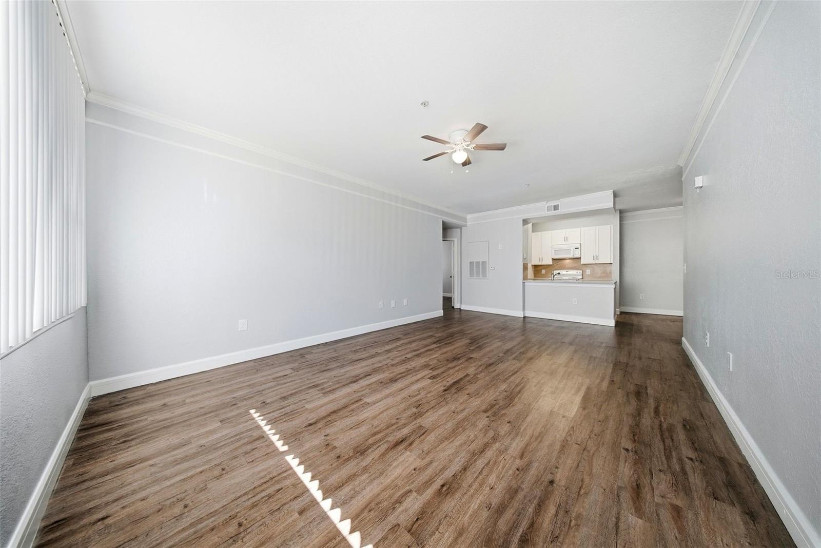 Image 9 of 37 For 17114 Carrington Park Drive 201