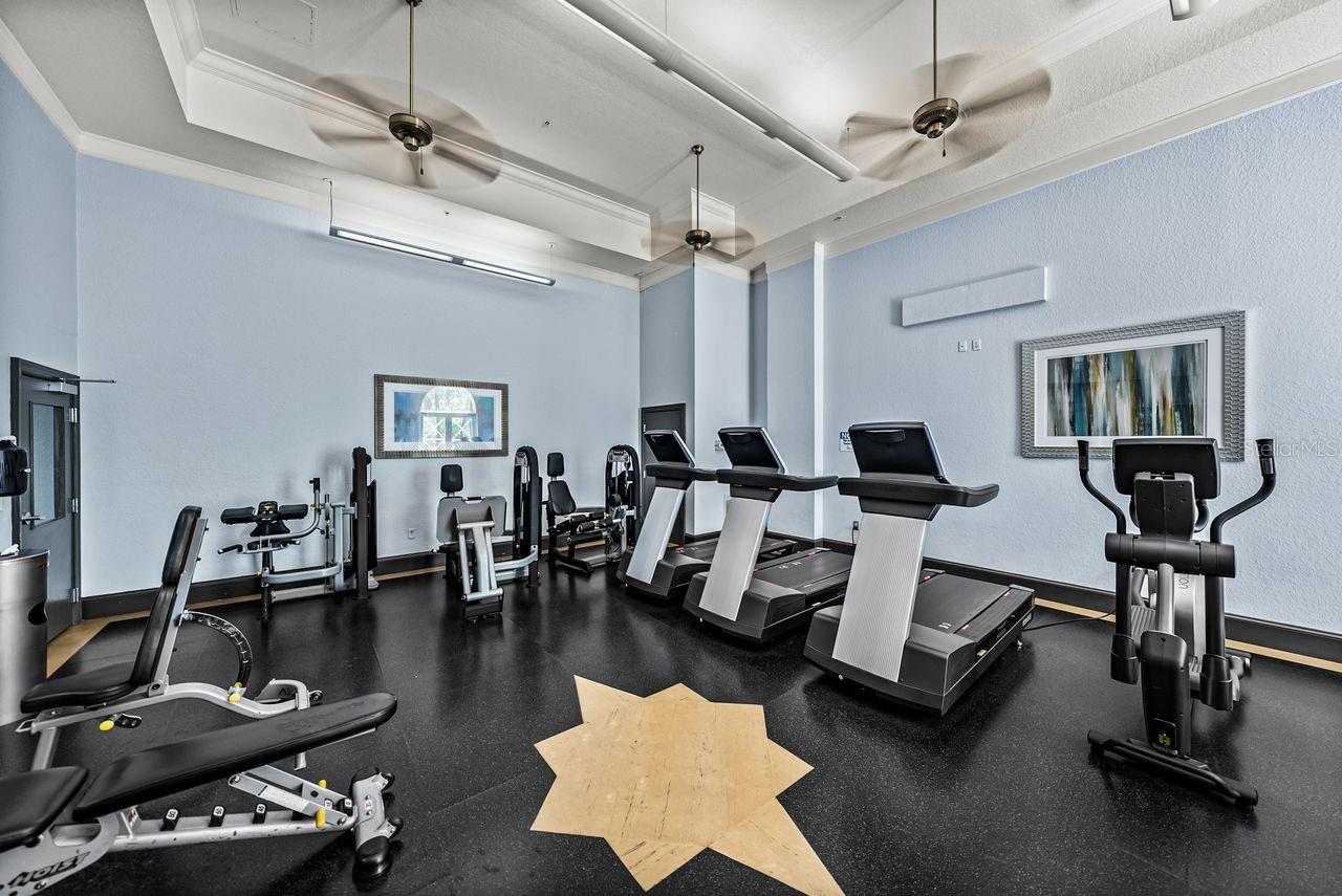 Image 28 of 56 For 700 Harbour Island Boulevard 401