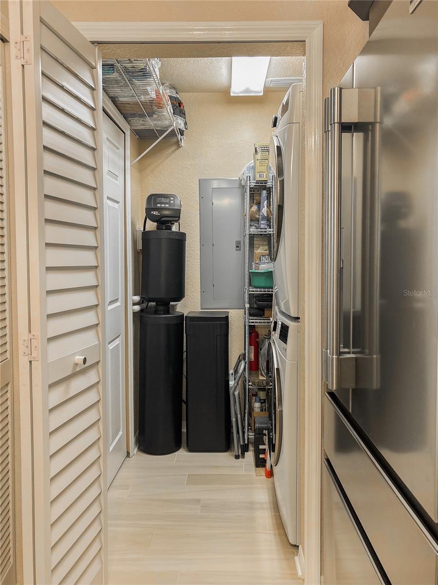 Image 9 of 56 For 700 Harbour Island Boulevard 401