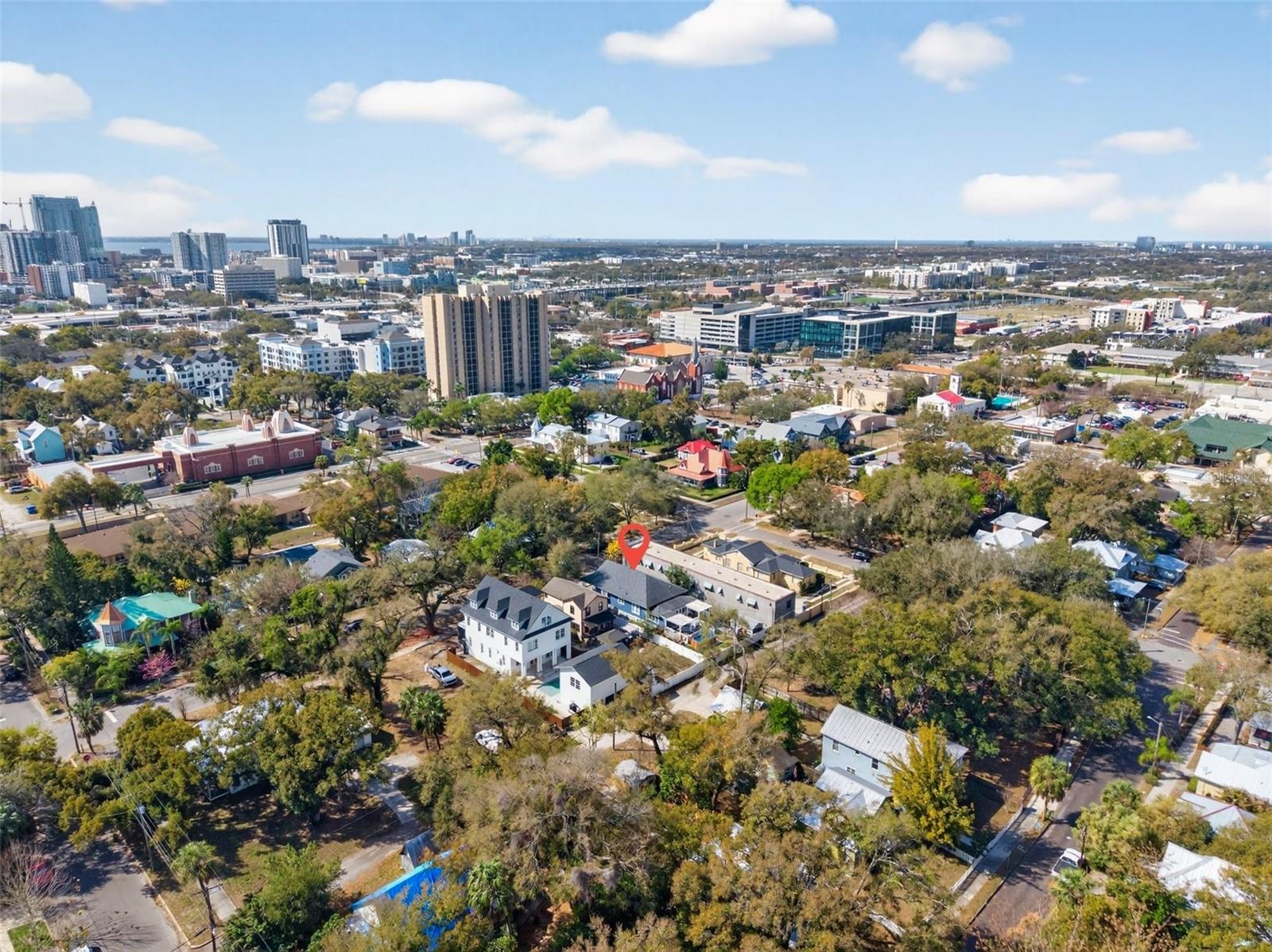 Image 56 of 59 For 306 Ross Avenue