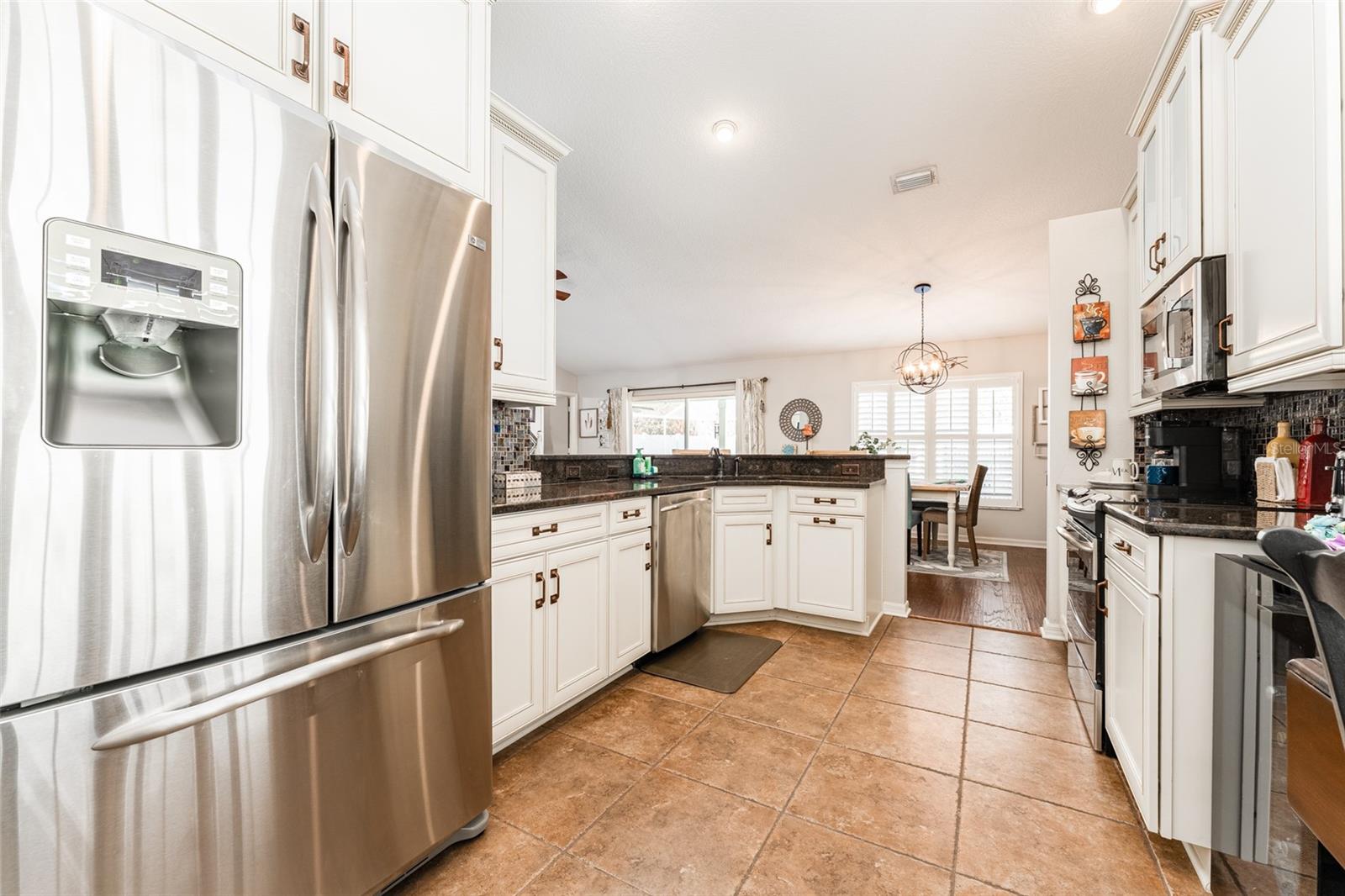 Image 10 of 36 For 4511 Gulfwinds Drive