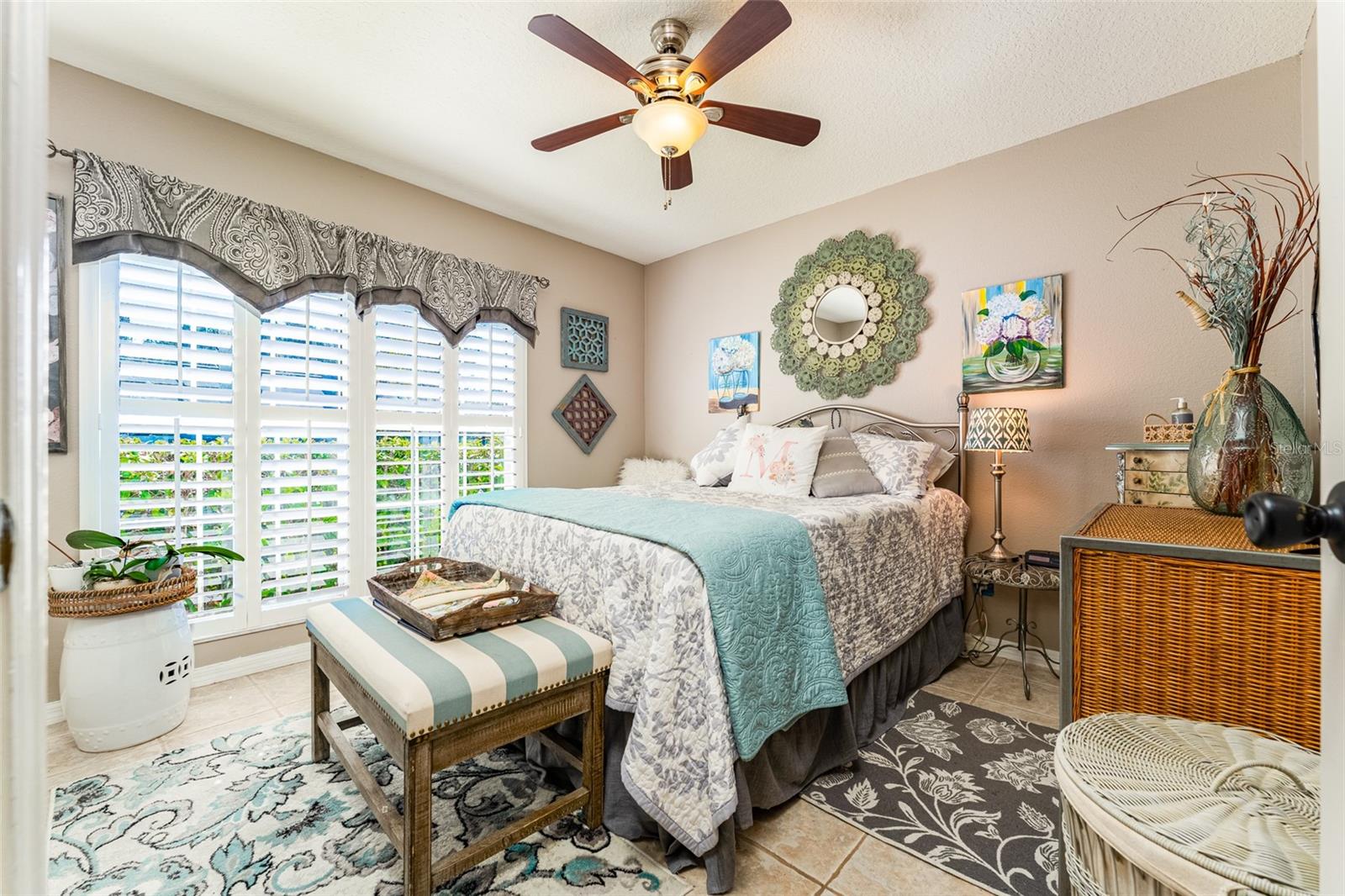 Image 20 of 36 For 4511 Gulfwinds Drive