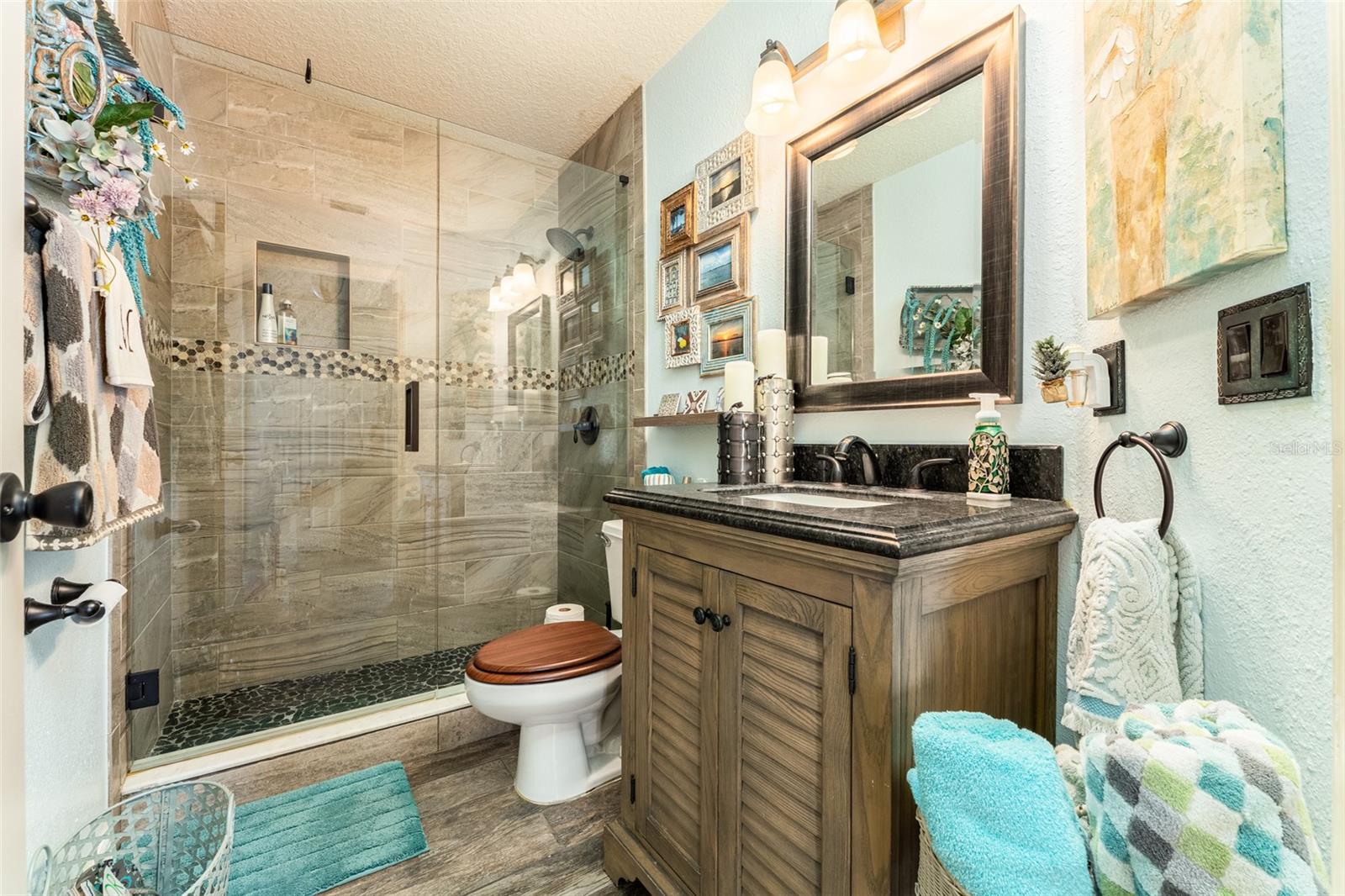 Image 22 of 36 For 4511 Gulfwinds Drive