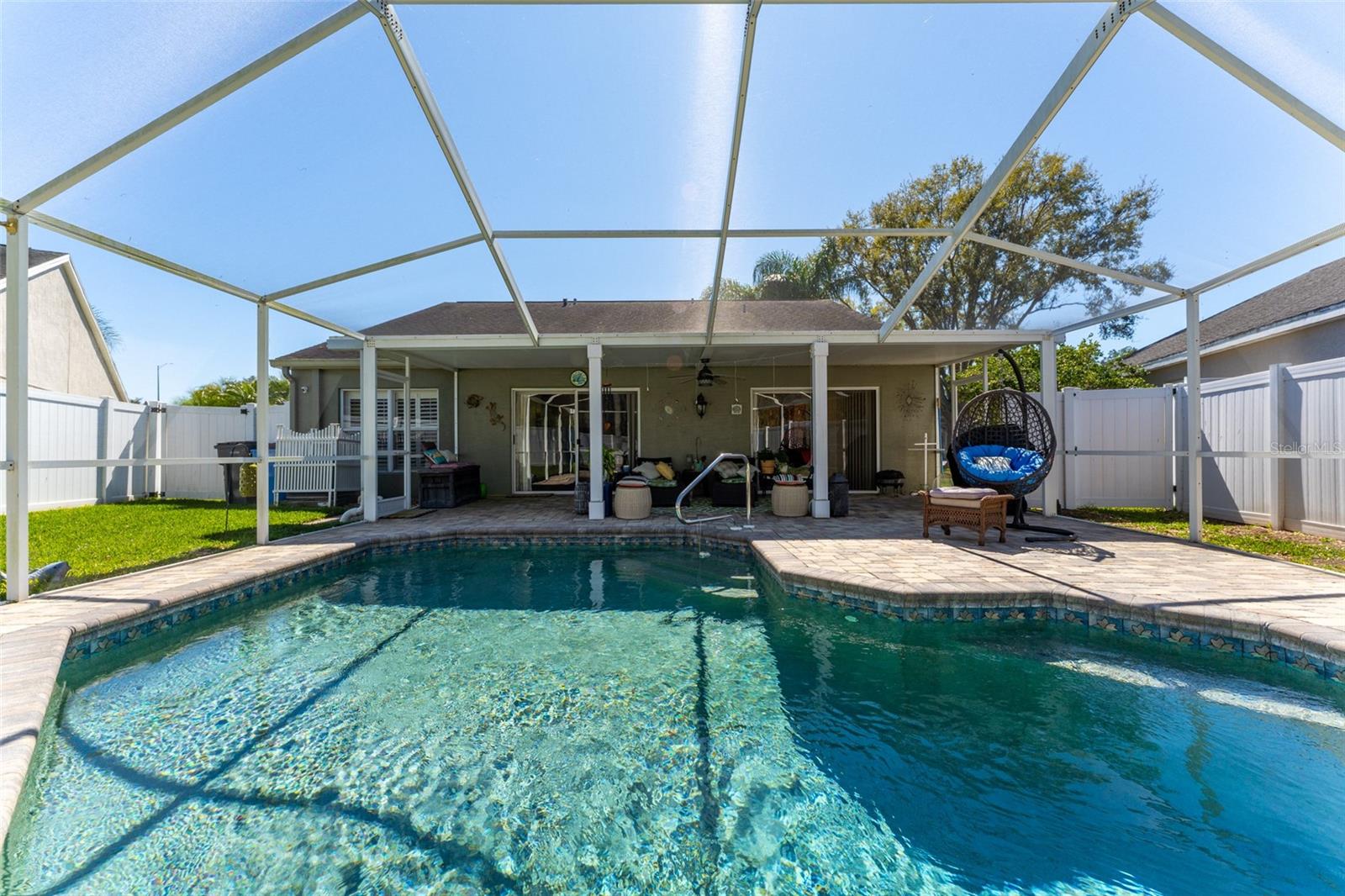 Image 25 of 36 For 4511 Gulfwinds Drive