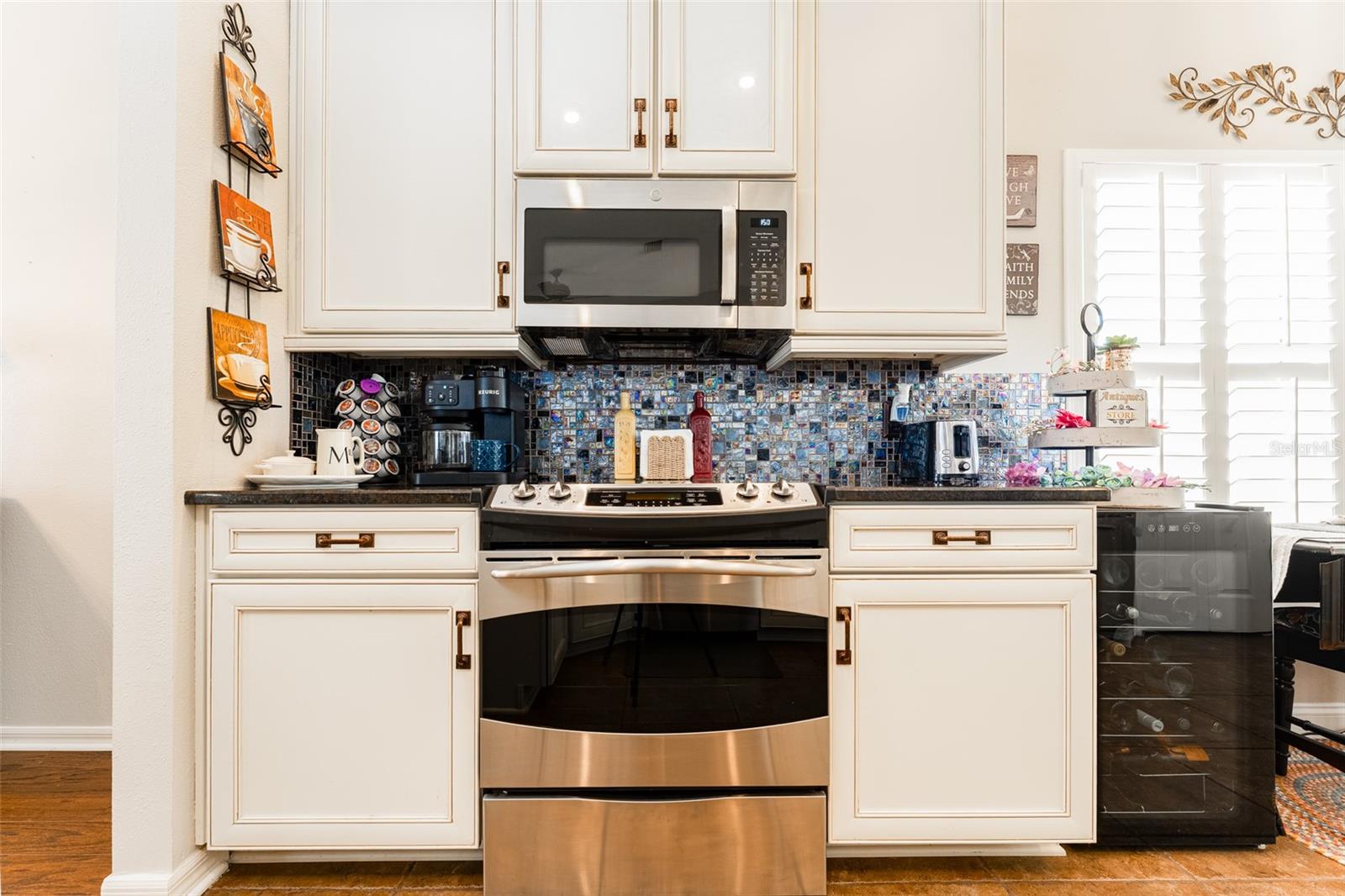 Image 9 of 36 For 4511 Gulfwinds Drive