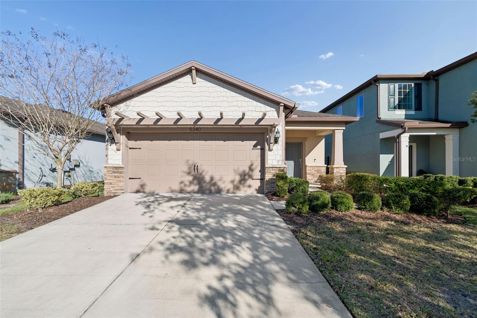 Listing photo id 0 for 5340 Fallen Leaf Drive