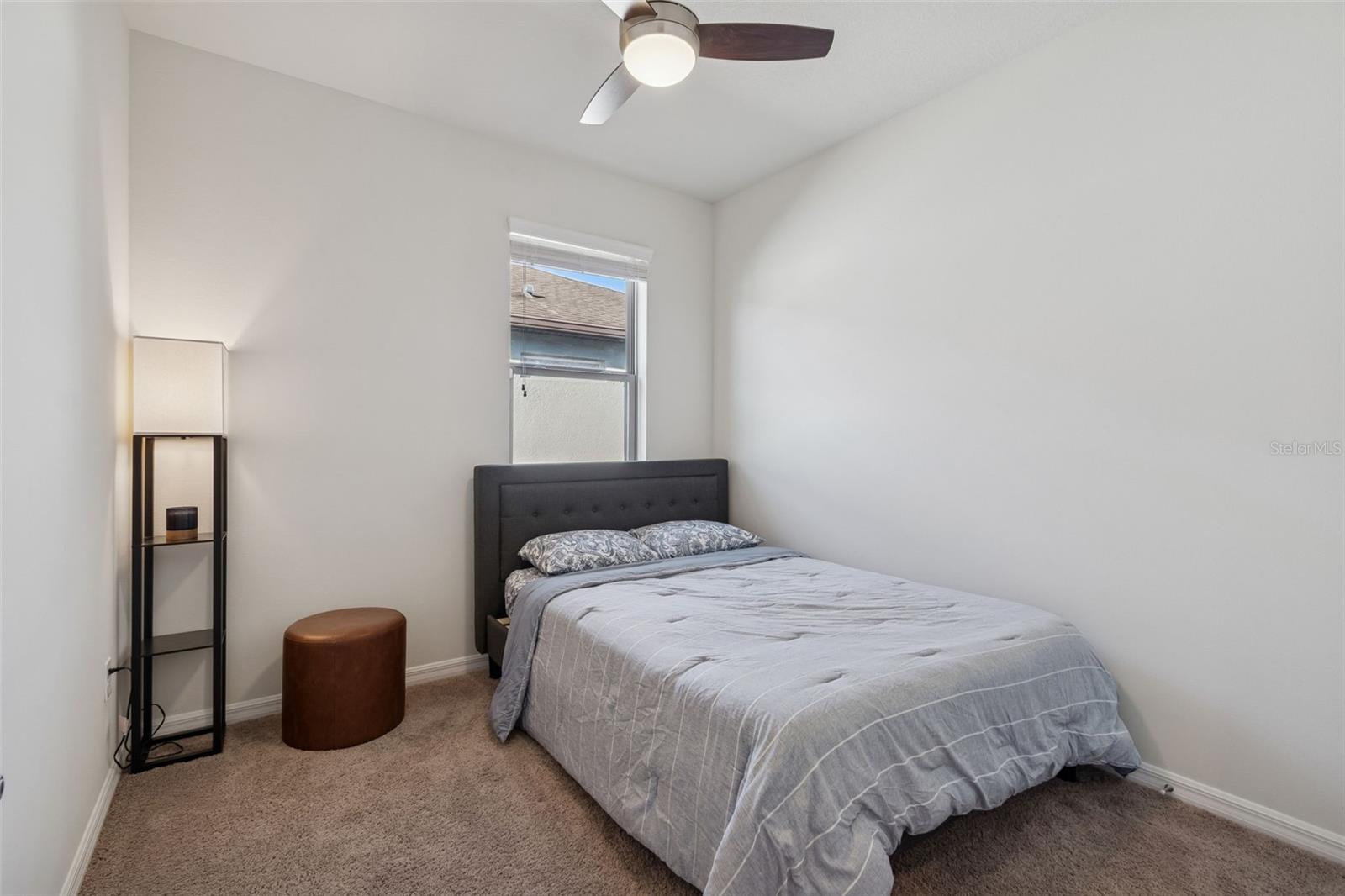 Listing photo id 19 for 5340 Fallen Leaf Drive