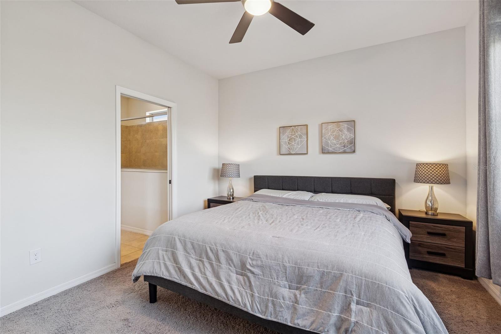 Listing photo id 36 for 5340 Fallen Leaf Drive