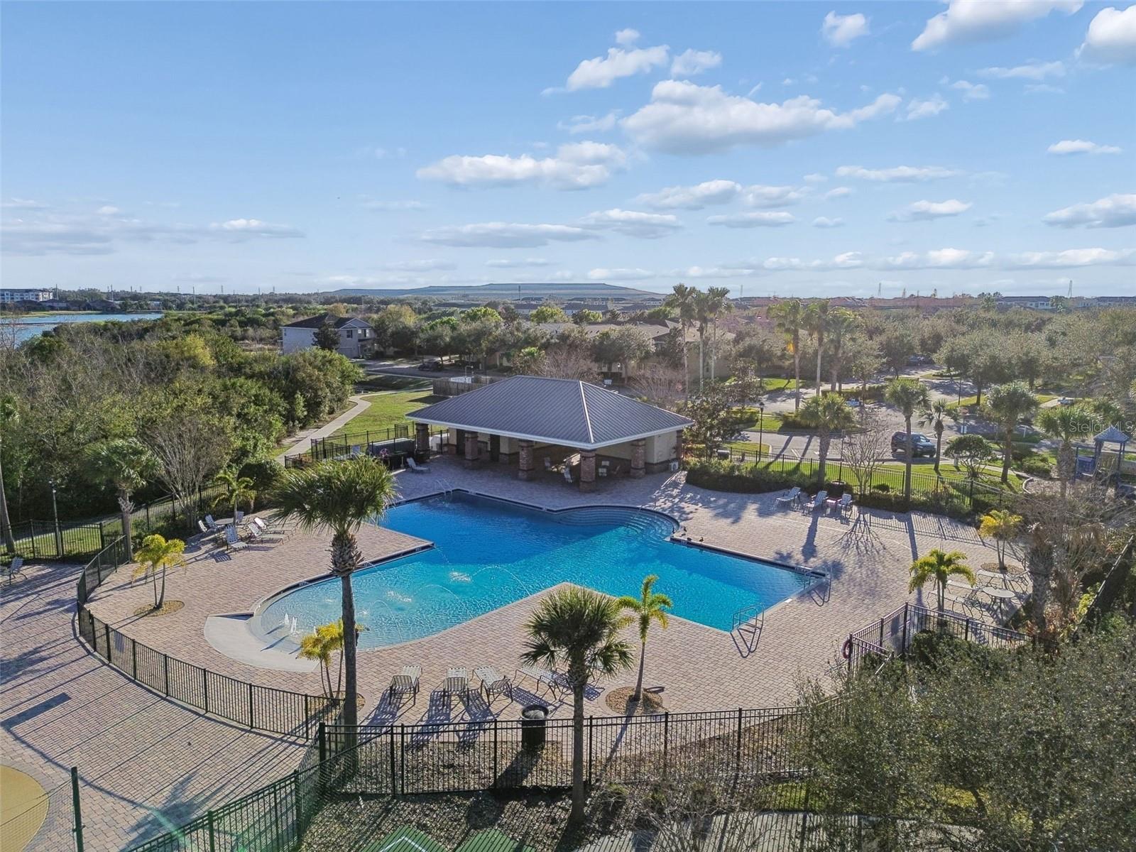 Listing photo id 48 for 5340 Fallen Leaf Drive