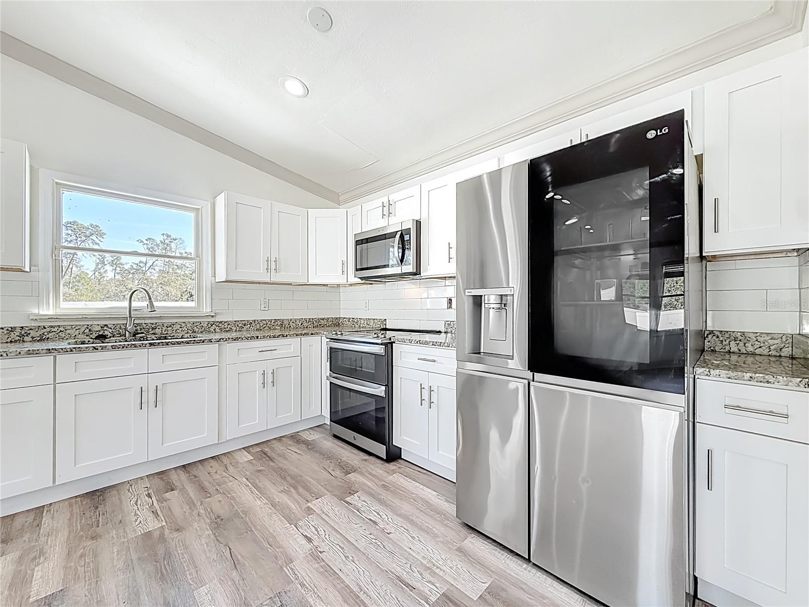 Image 21 of 63 For 12832 Mountain Road