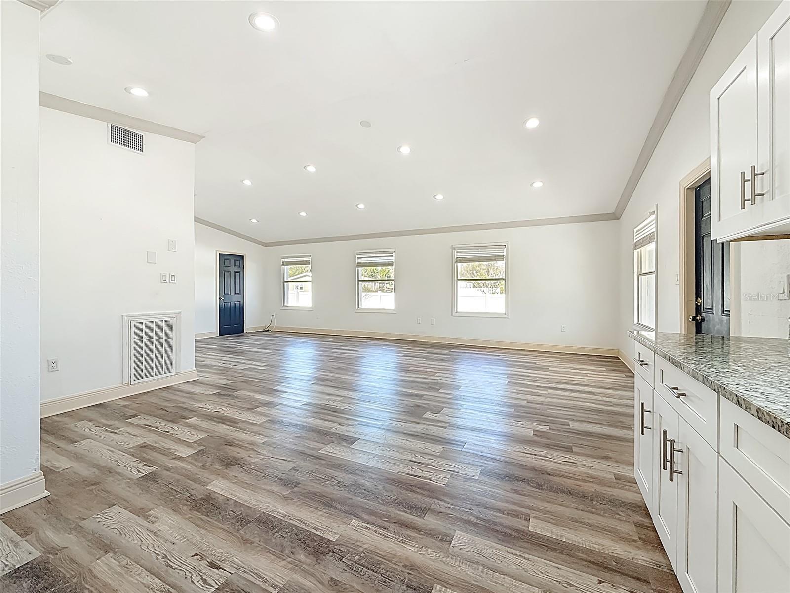 Image 24 of 63 For 12832 Mountain Road