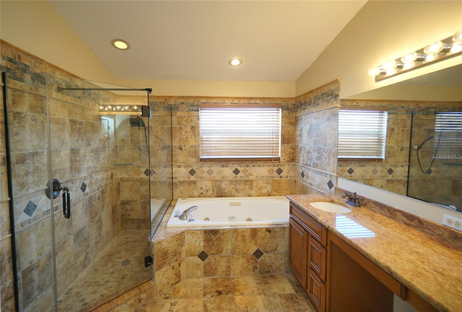 Image 15 of 41 For 10905 Capstan Lake Drive