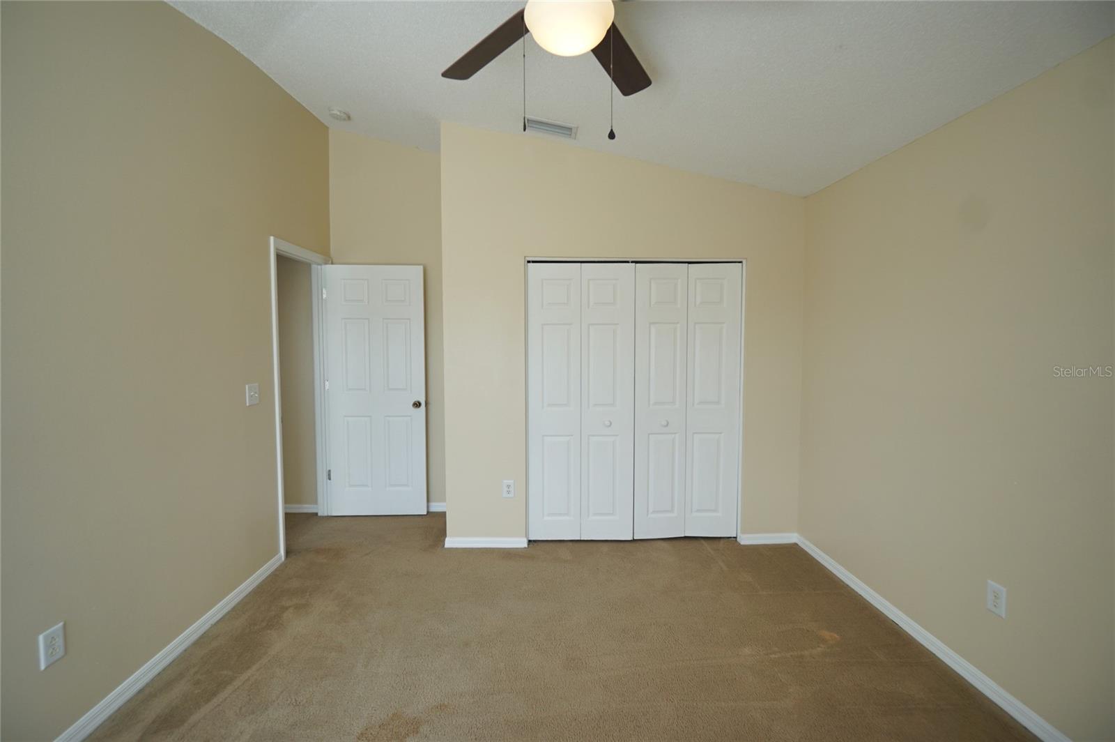 Image 19 of 41 For 10905 Capstan Lake Drive