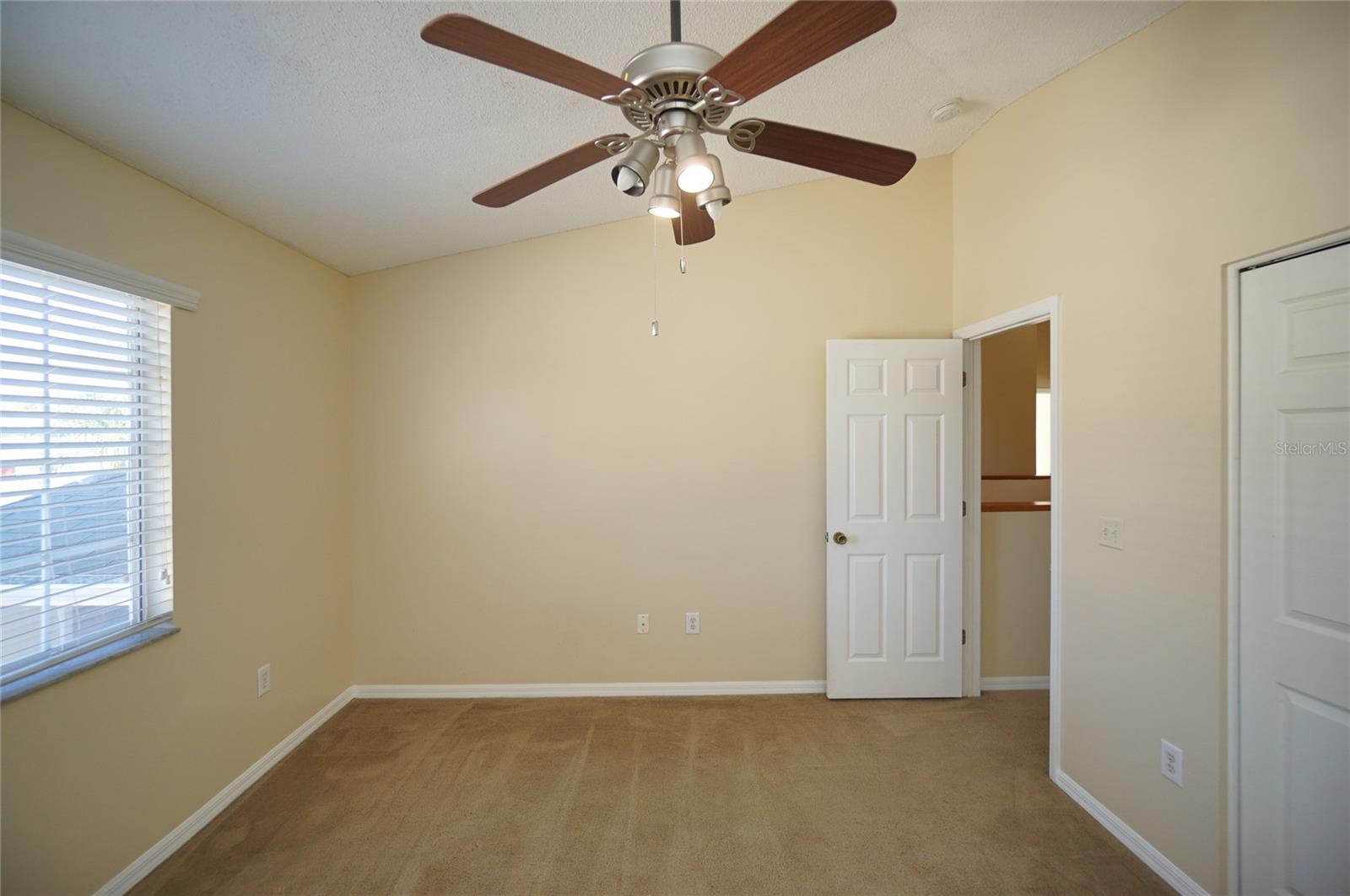 Image 25 of 41 For 10905 Capstan Lake Drive