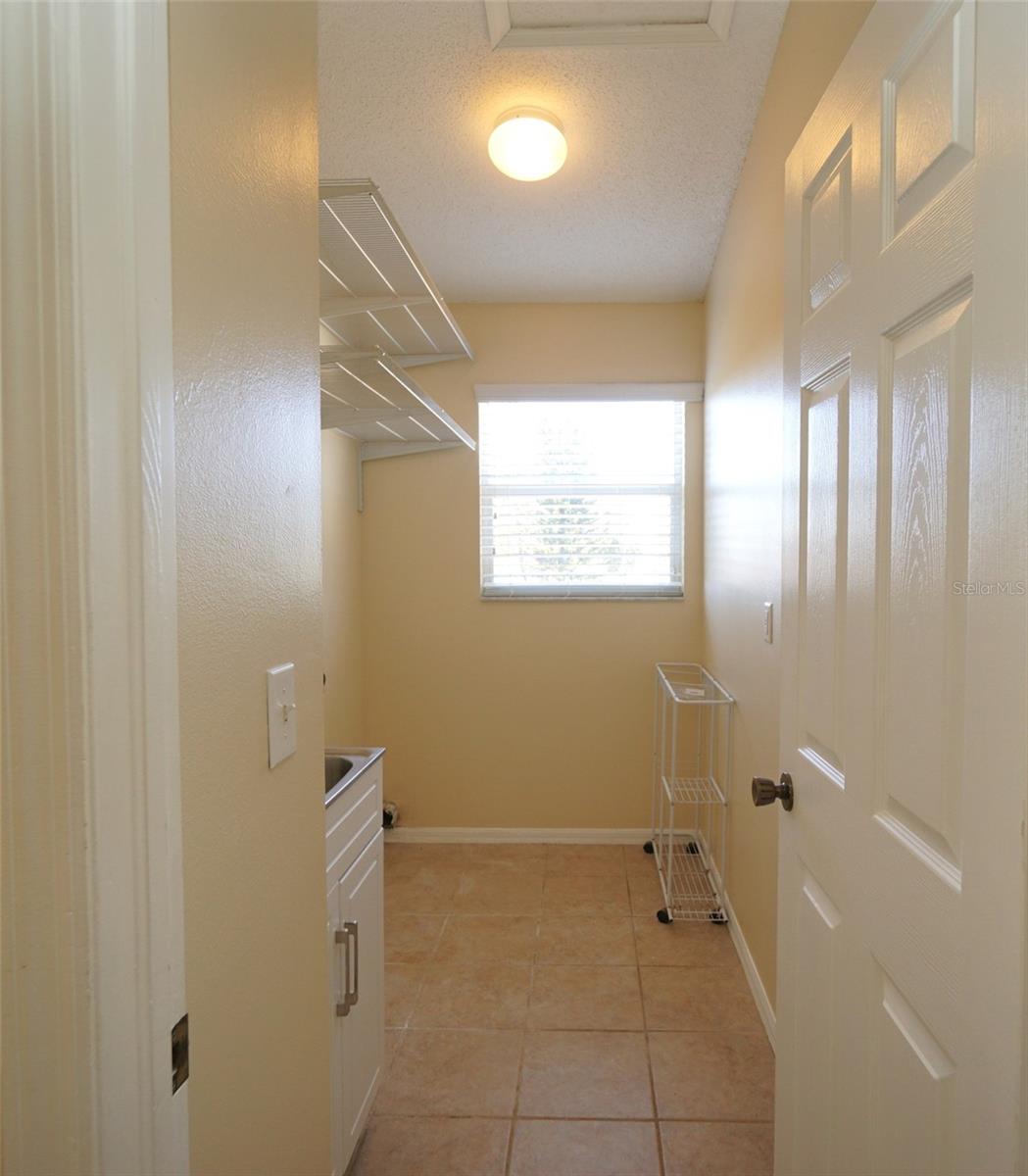 Image 34 of 41 For 10905 Capstan Lake Drive