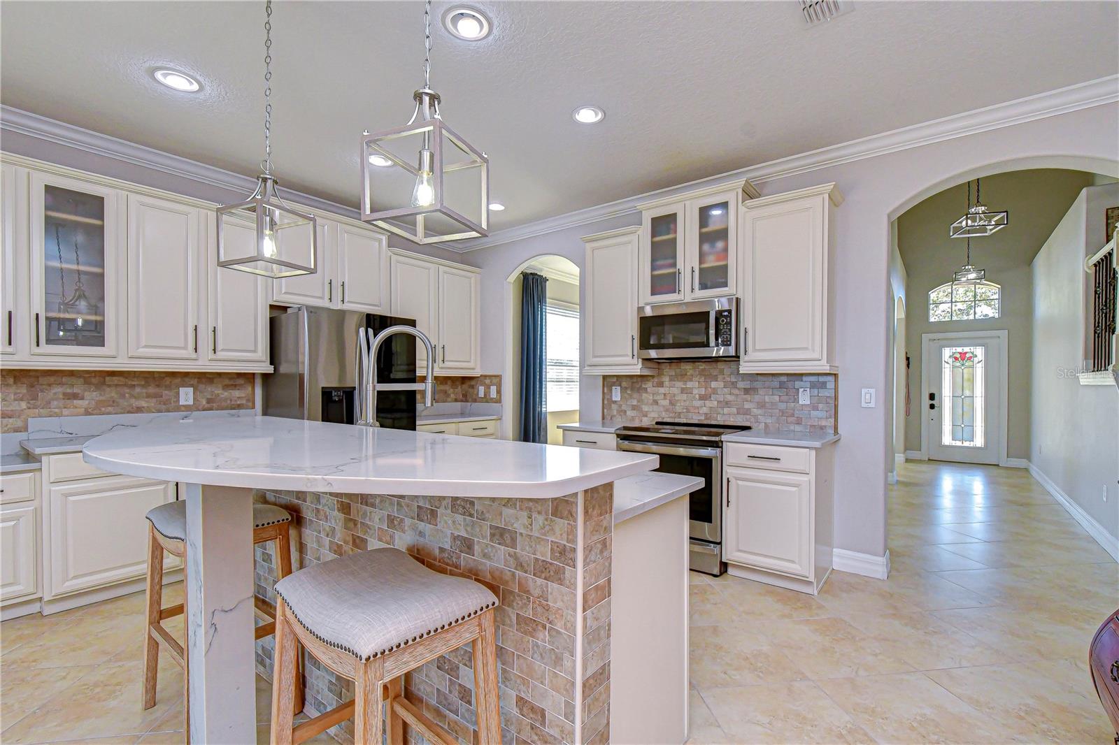 Image 11 of 43 For 19914 Bluff Oak Boulevard