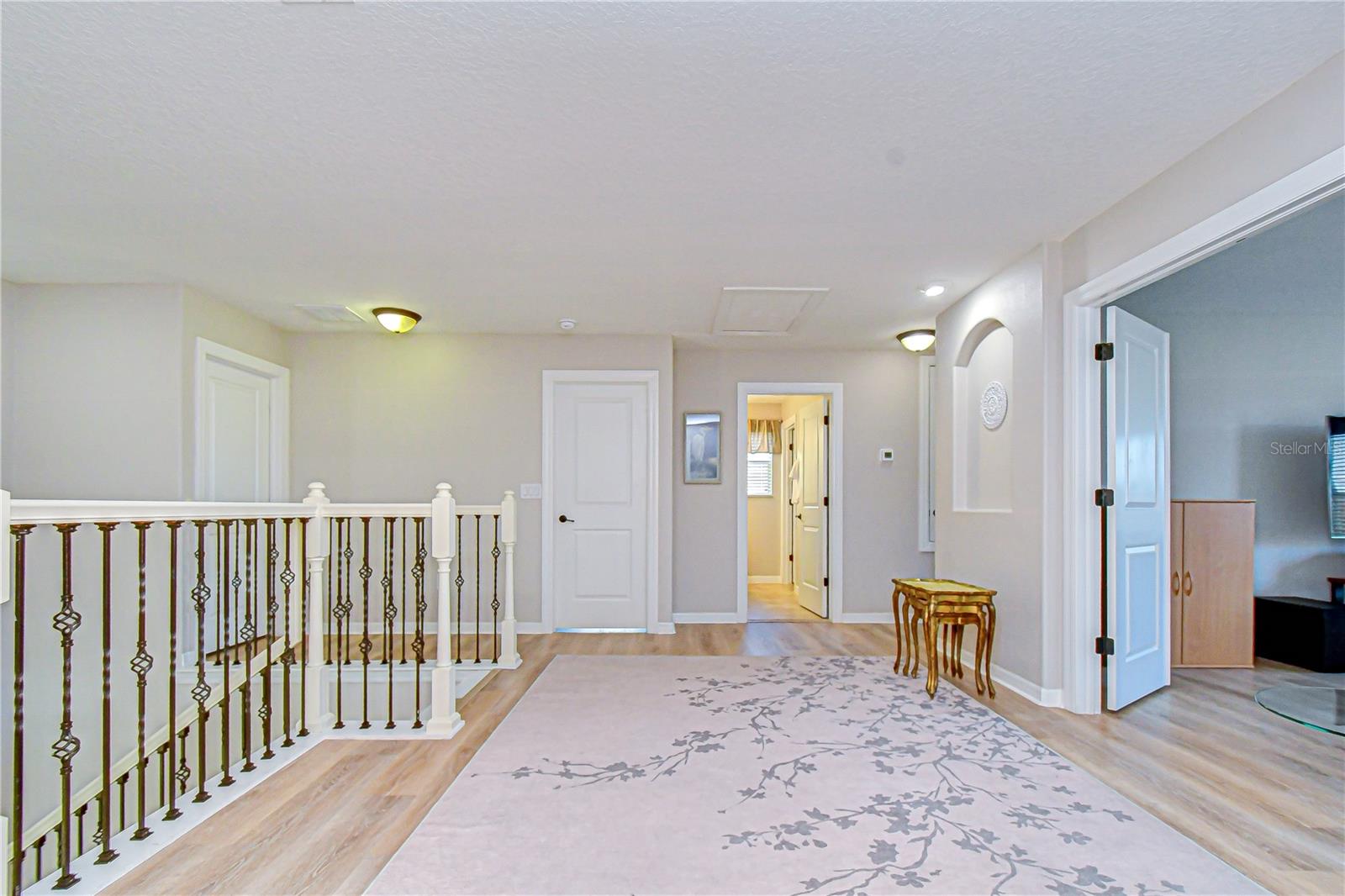 Image 20 of 43 For 19914 Bluff Oak Boulevard