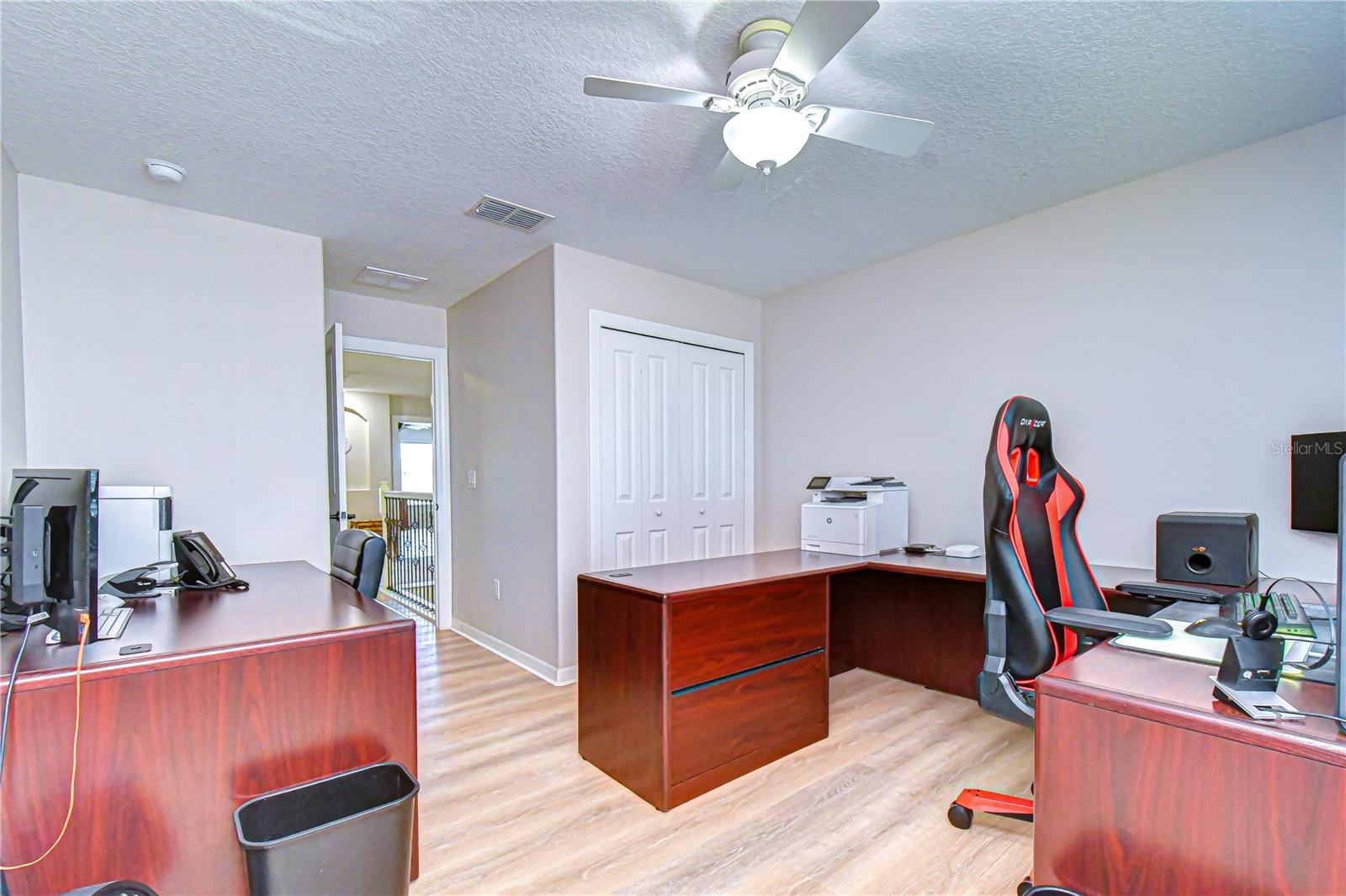 Image 26 of 43 For 19914 Bluff Oak Boulevard