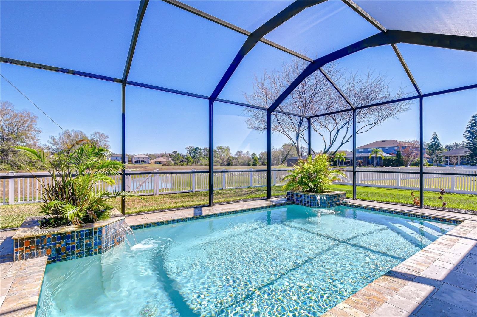 Image 3 of 43 For 19914 Bluff Oak Boulevard