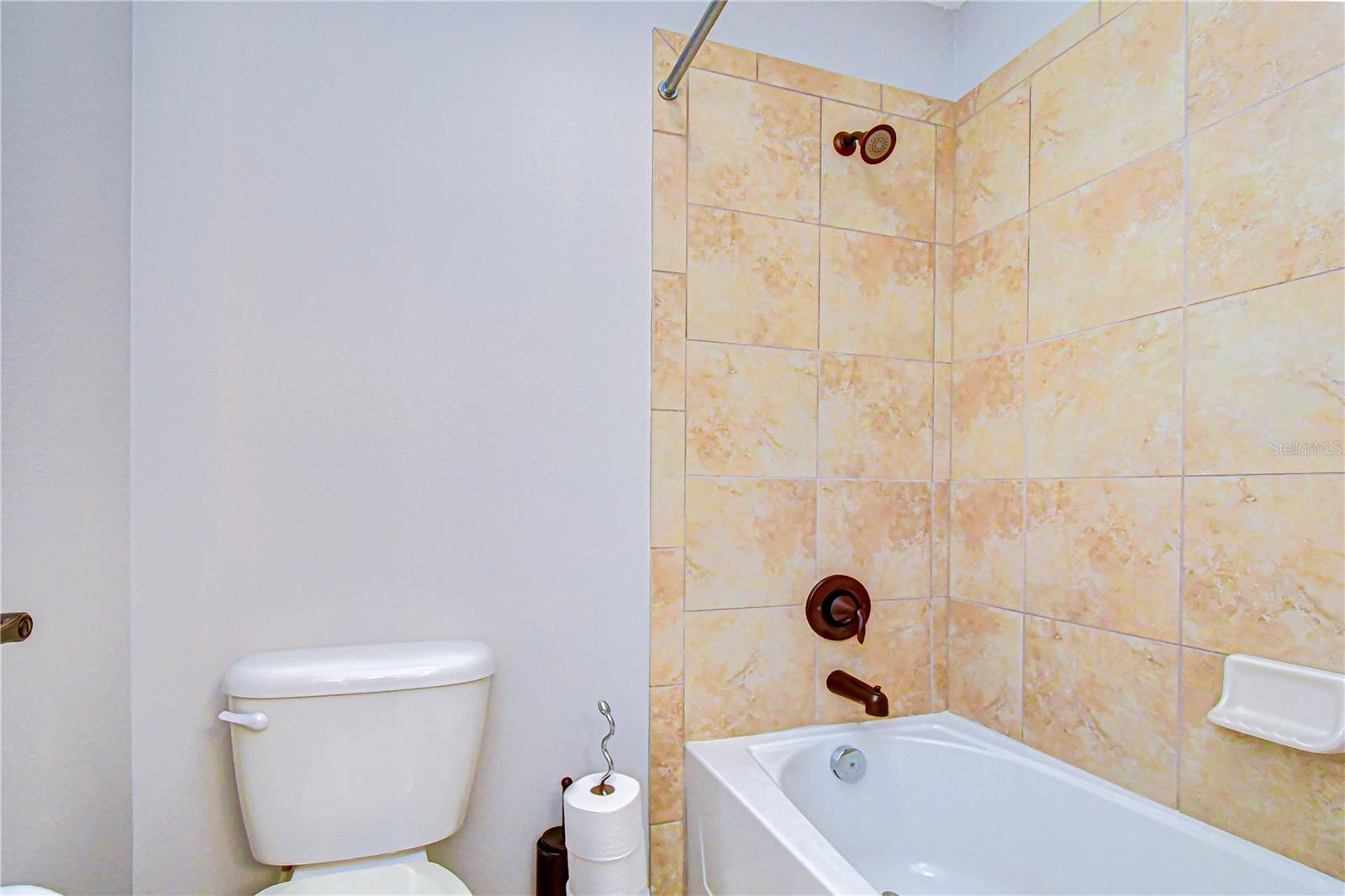 Image 30 of 43 For 19914 Bluff Oak Boulevard