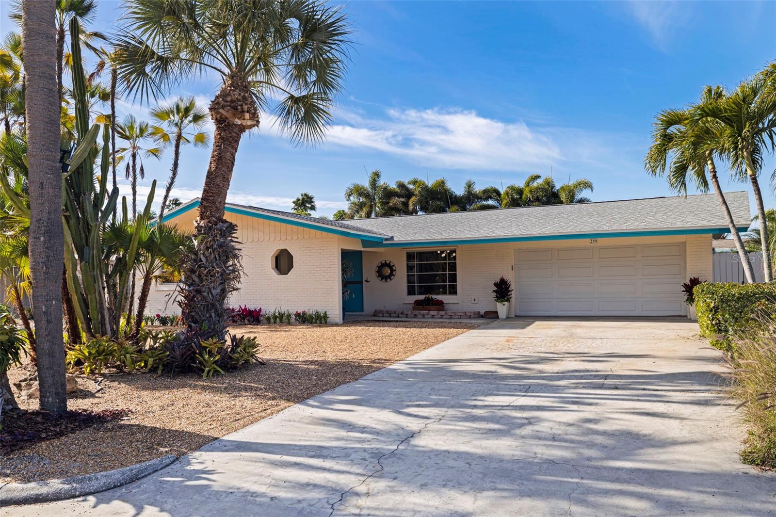 Image 3 of 62 For 290 1st Street W