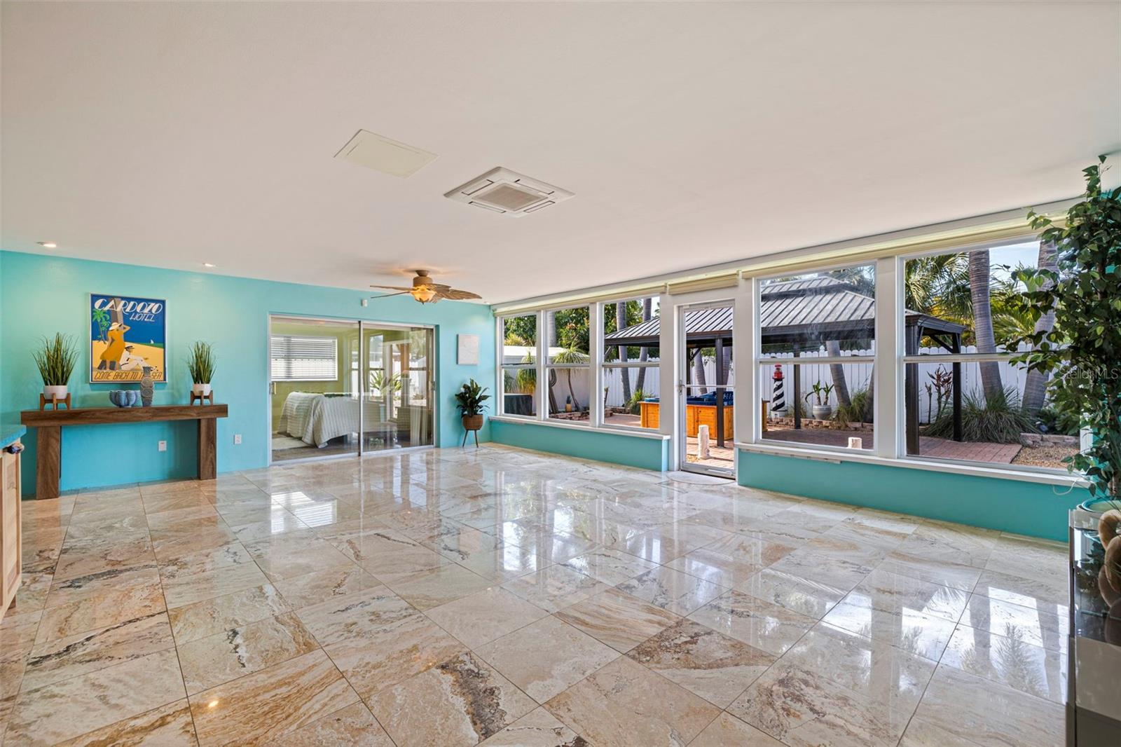 Image 32 of 62 For 290 1st Street W