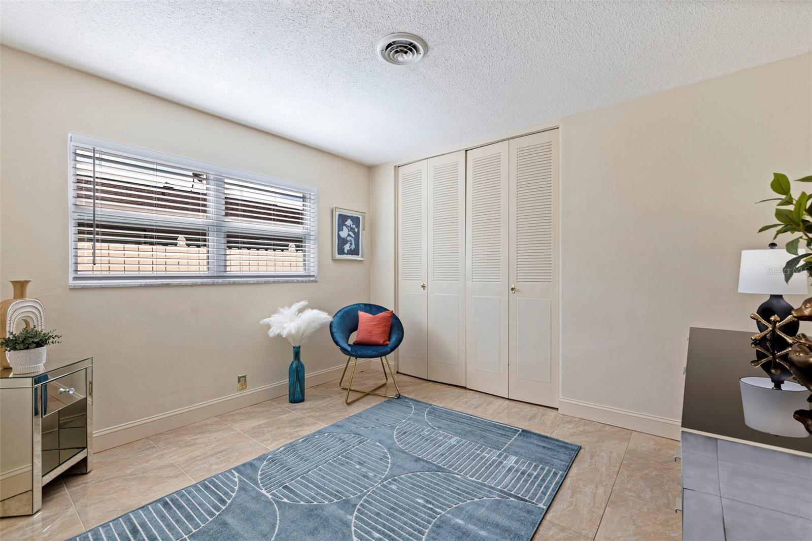 Image 38 of 62 For 290 1st Street W