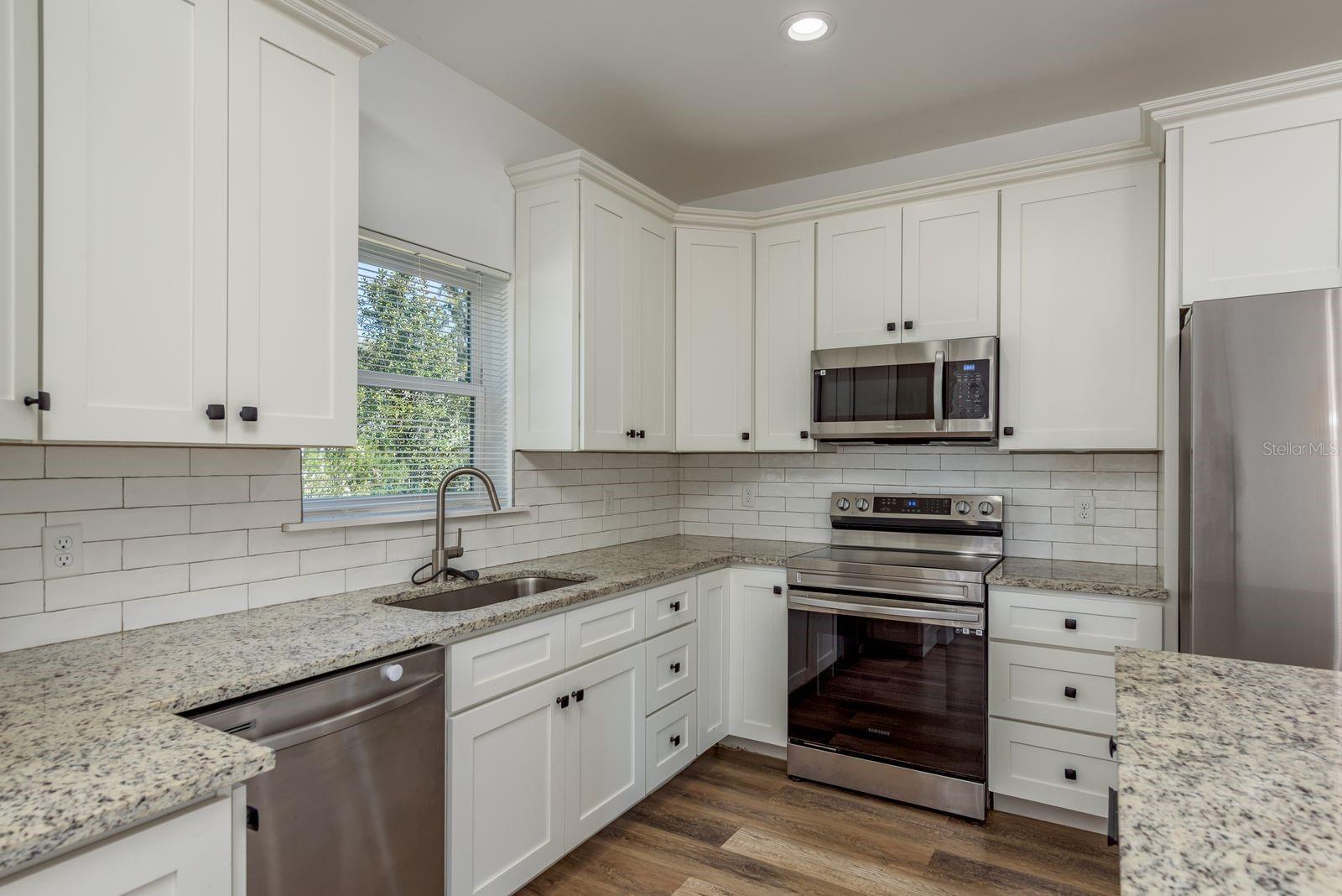 Image 13 of 42 For 22229 Carson Drive