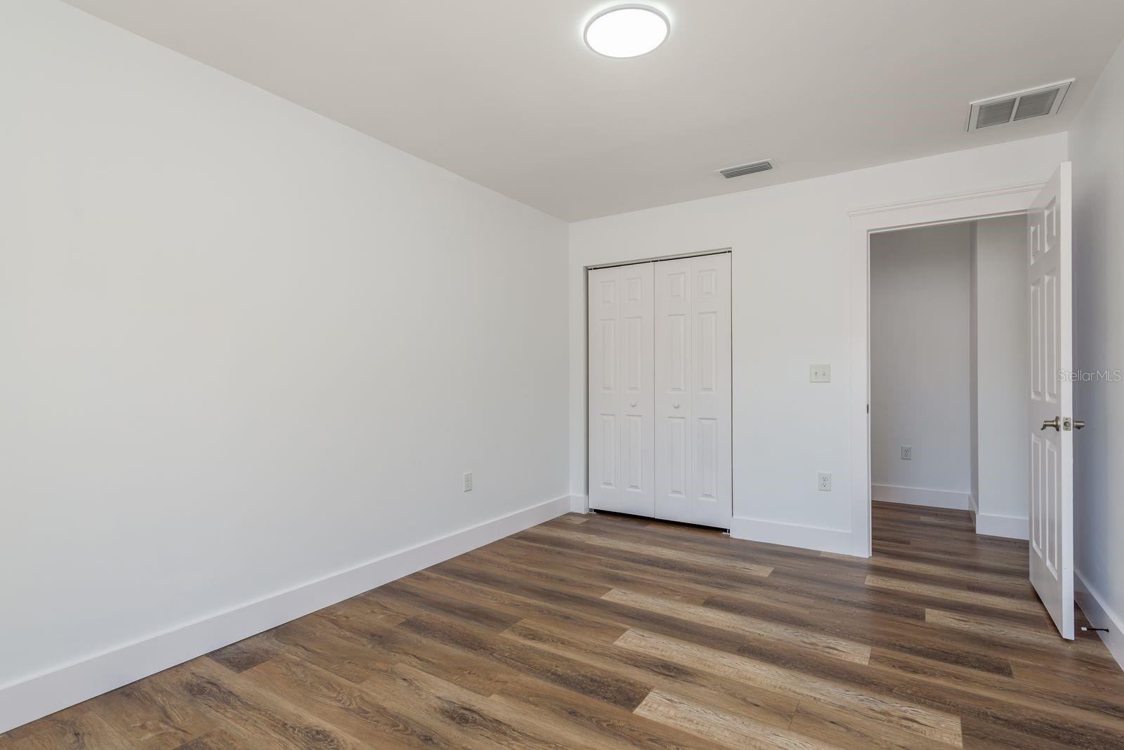 Image 27 of 42 For 22229 Carson Drive